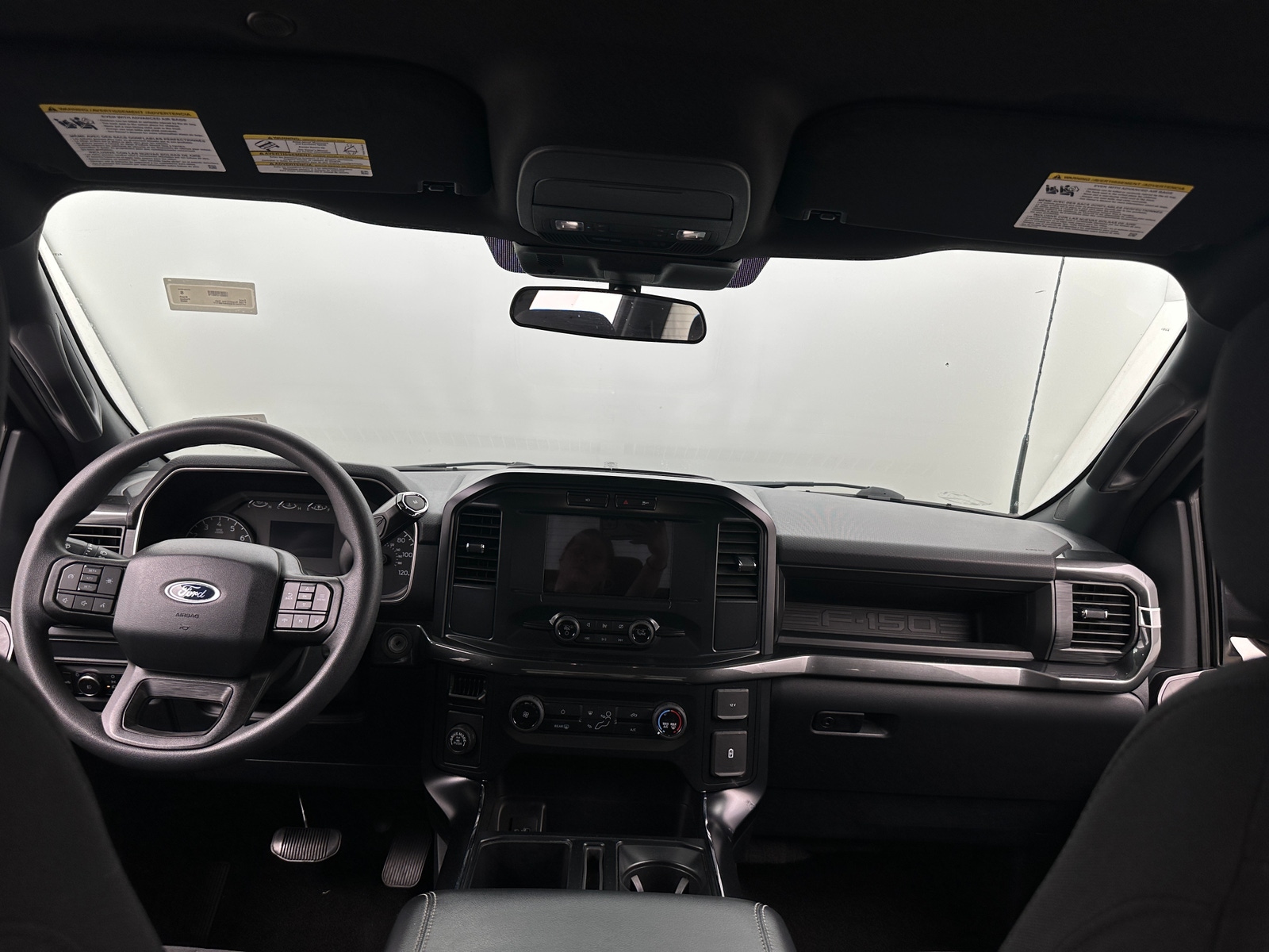 Thumbnail: 2022 Ford Econoline - 3
