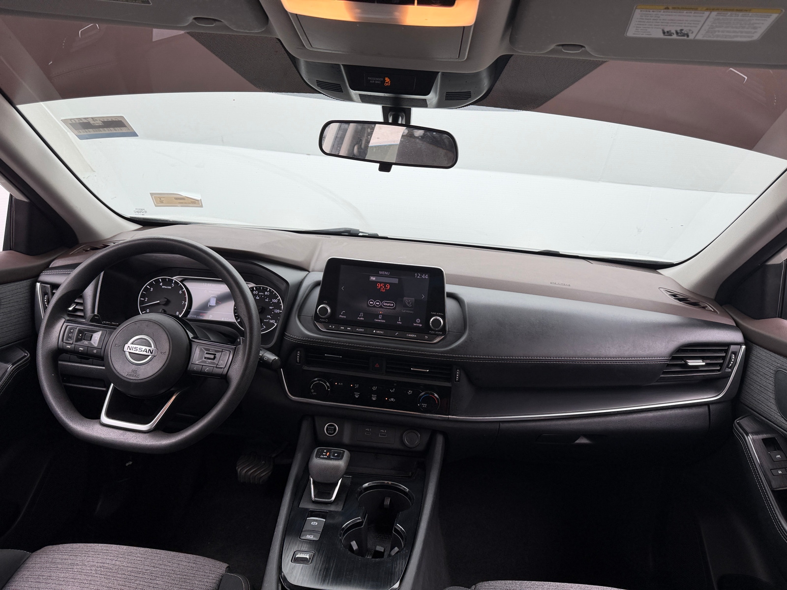 Thumbnail: 2021 Nissan Rogue - 3