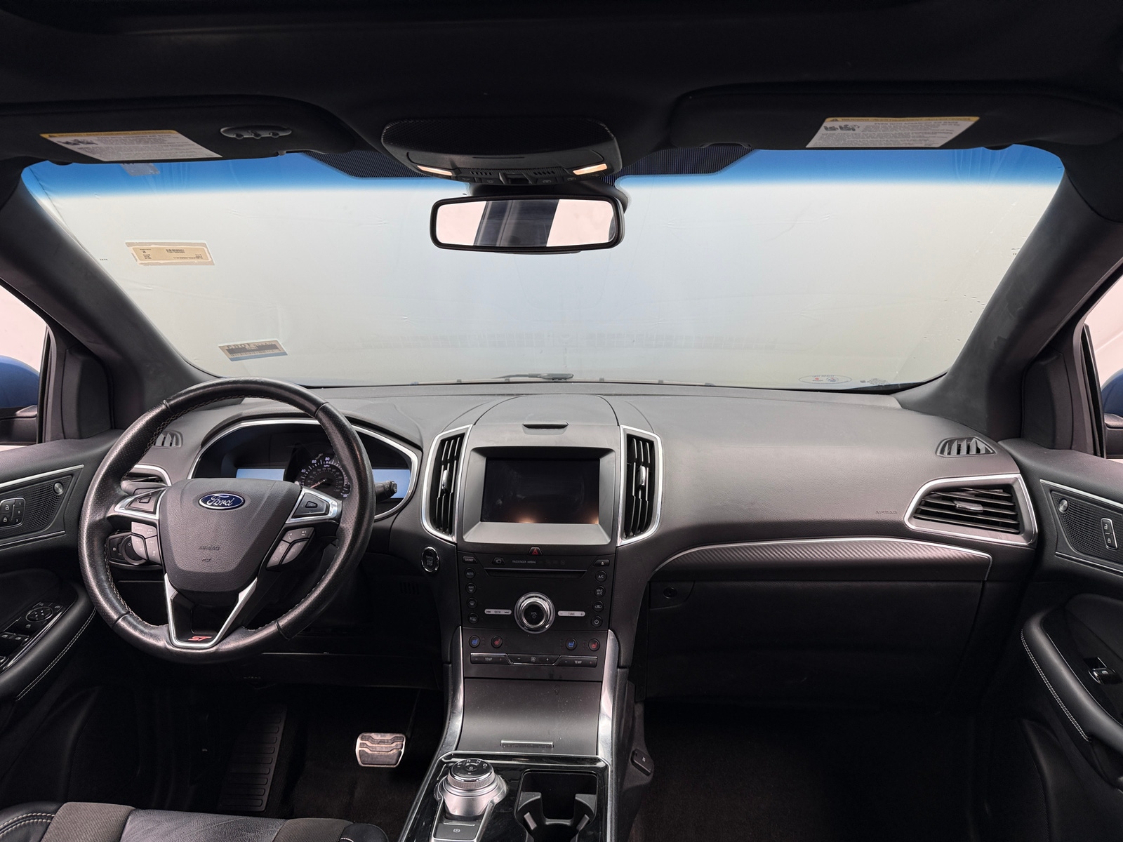 Thumbnail: 2019 Ford Edge - 2