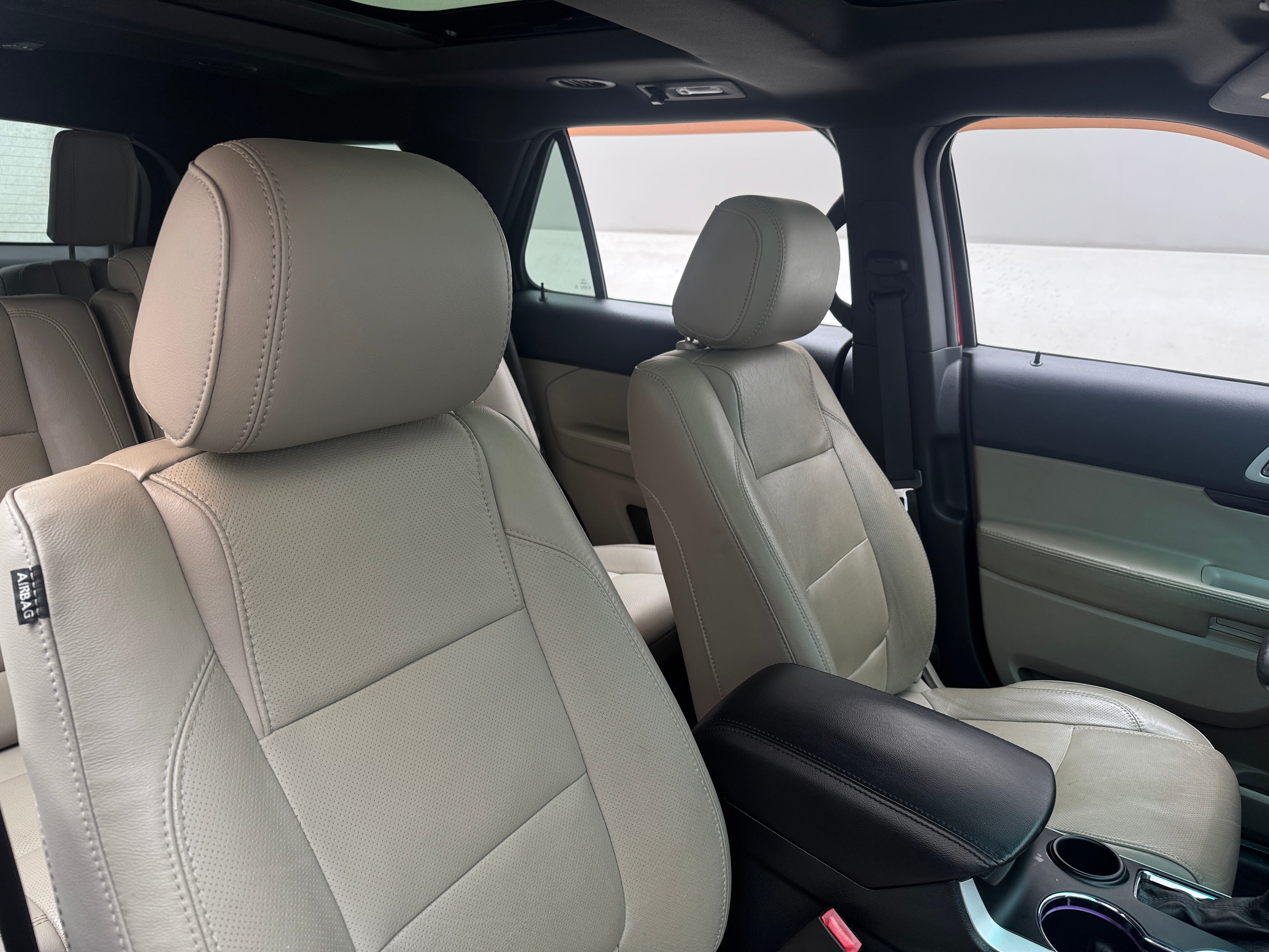 2015 Ford Explorer