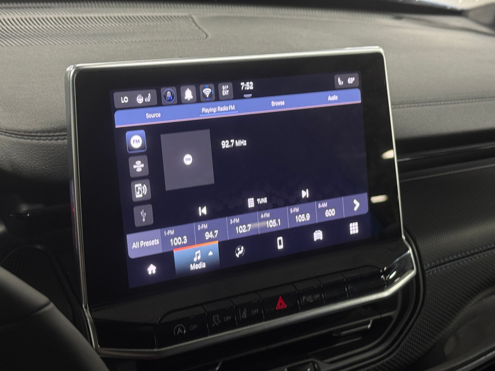 Thumbnail: 2026 Jeep Compass - 3