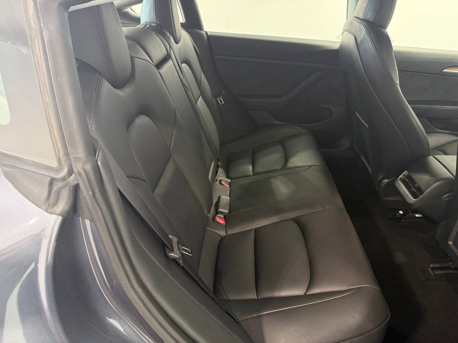 Thumbnail: 2023 Tesla Model 3 - 5