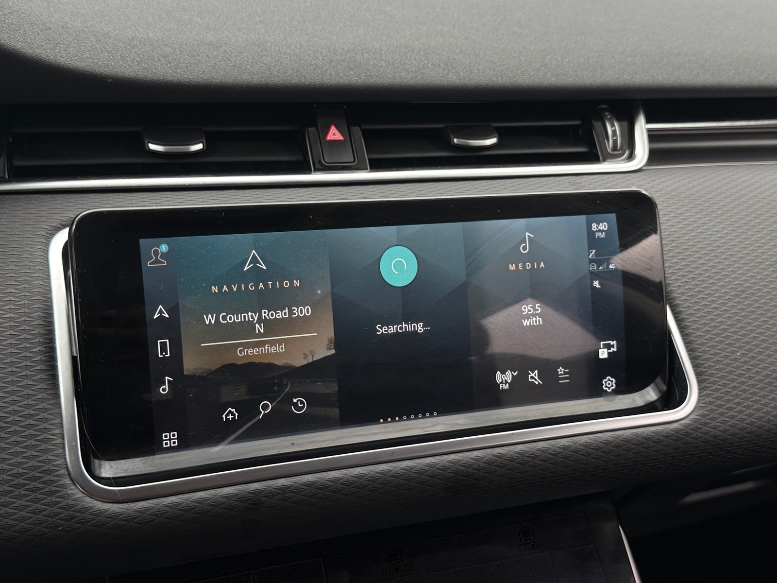 Thumbnail: 2023 Land Rover Range Rover Evoque - 3