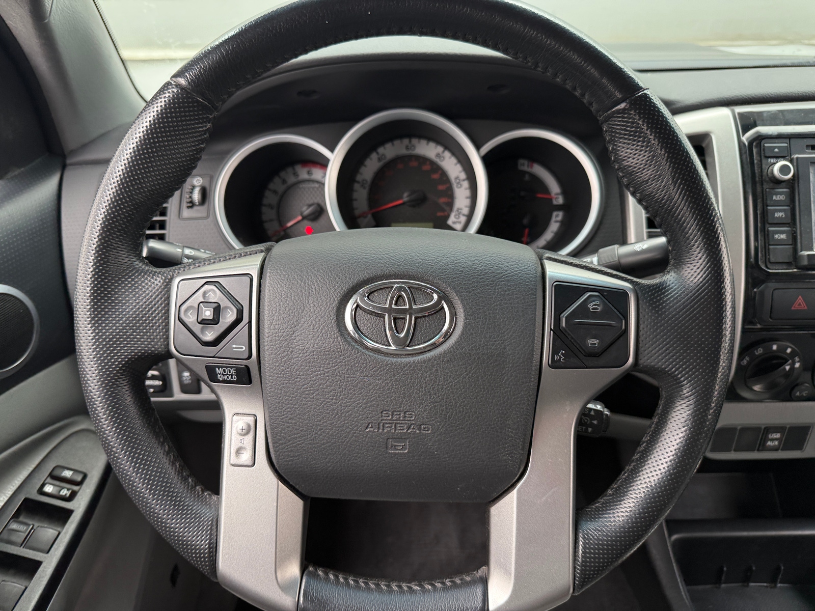 Thumbnail: 2015 Toyota Tacoma - 5