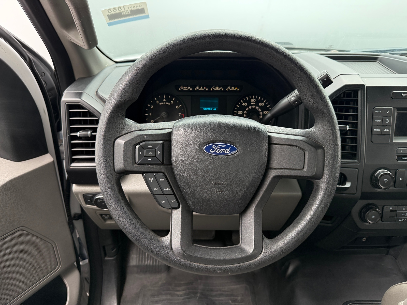 Thumbnail: 2019 Ford Econoline - 5