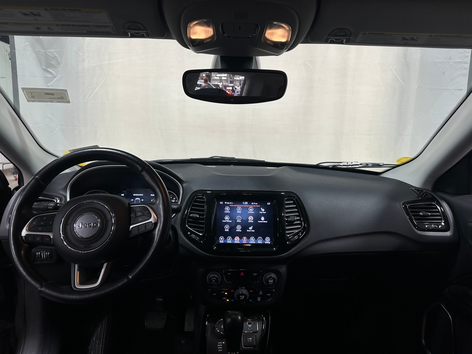 Thumbnail: 2019 Jeep Compass - 2