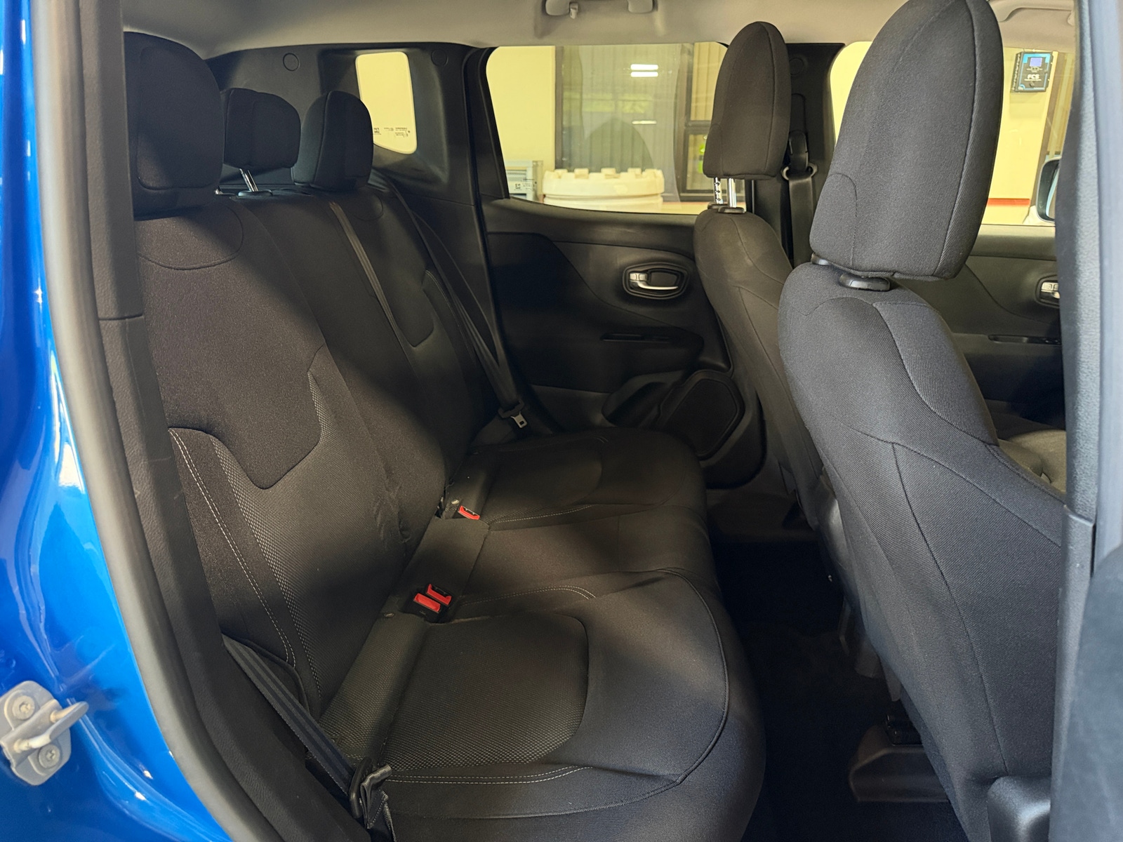 Thumbnail: 2020 Jeep Renegade - 6
