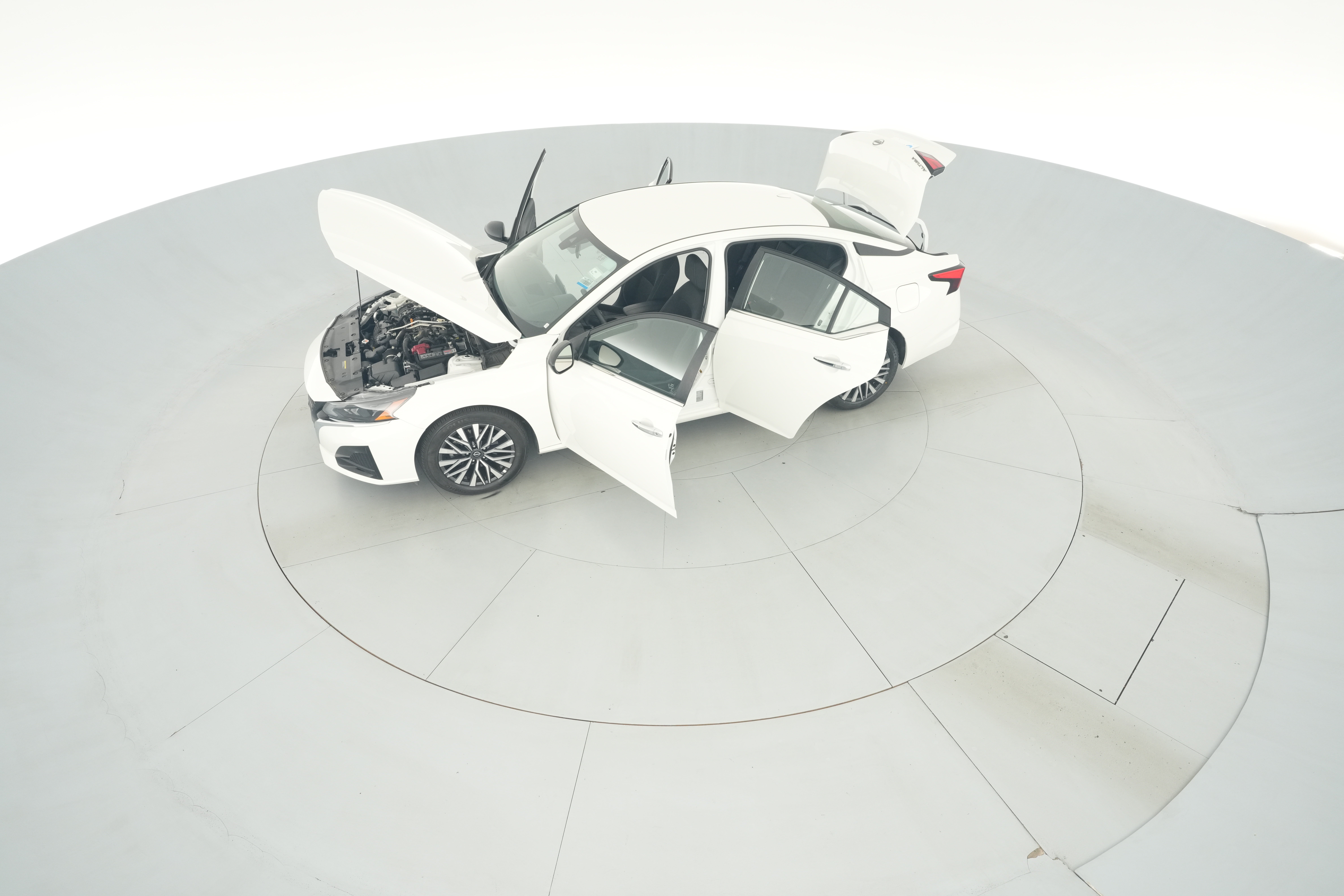 2025 Nissan Altima SV - Photo 36