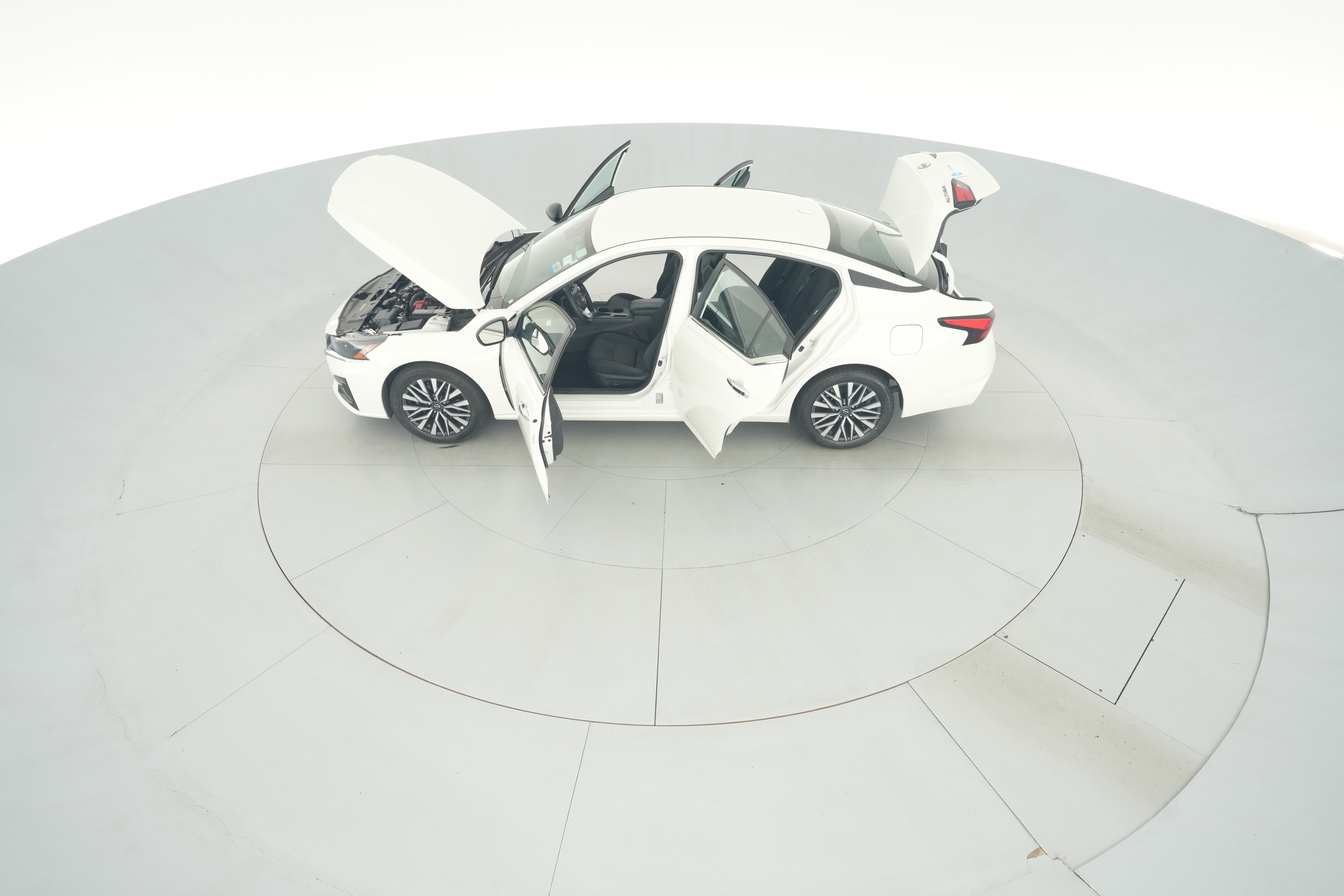 2025 Nissan Altima SV - Photo 37