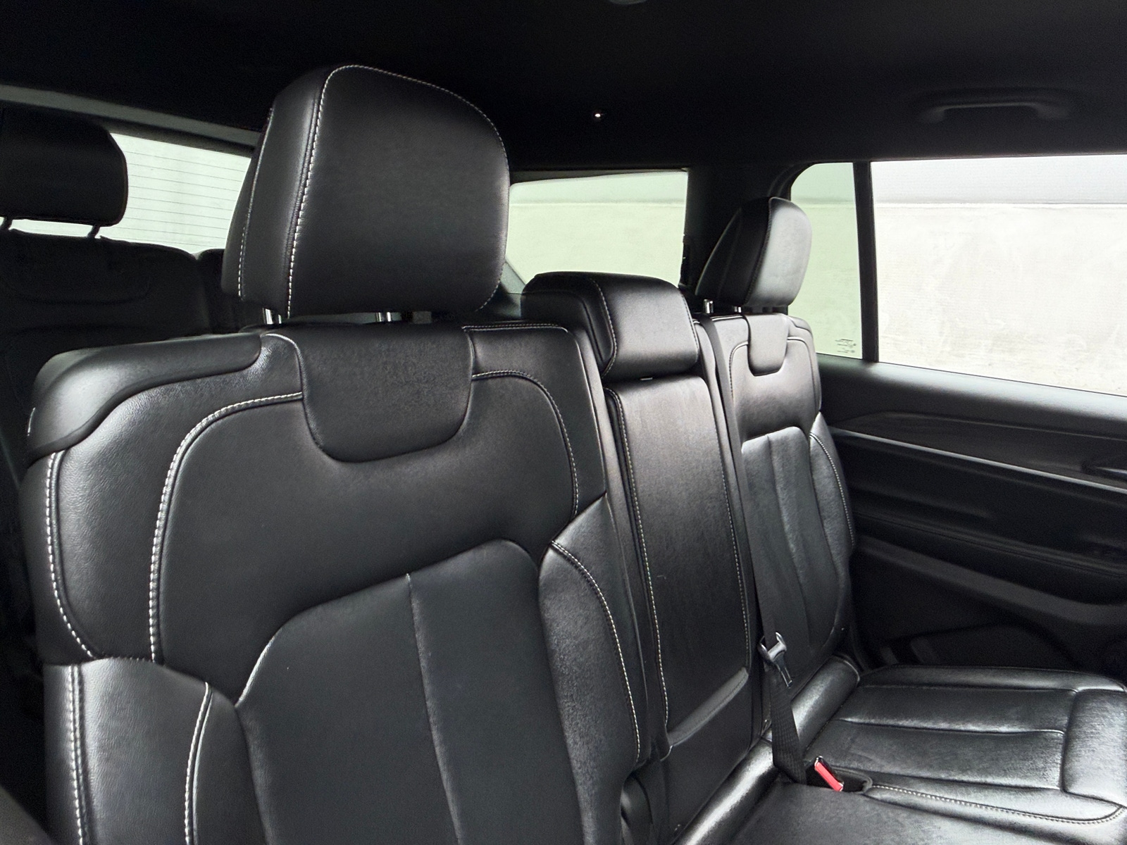 Thumbnail: 2024 Jeep Grand Cherokee L - 5