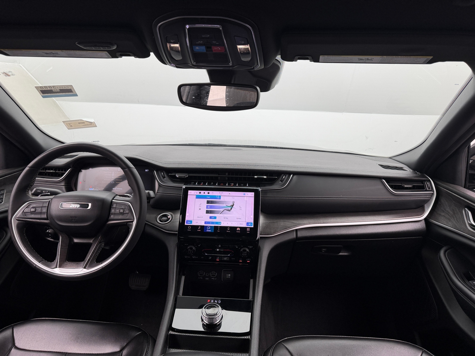 Thumbnail: 2024 Jeep Grand Cherokee L - 2