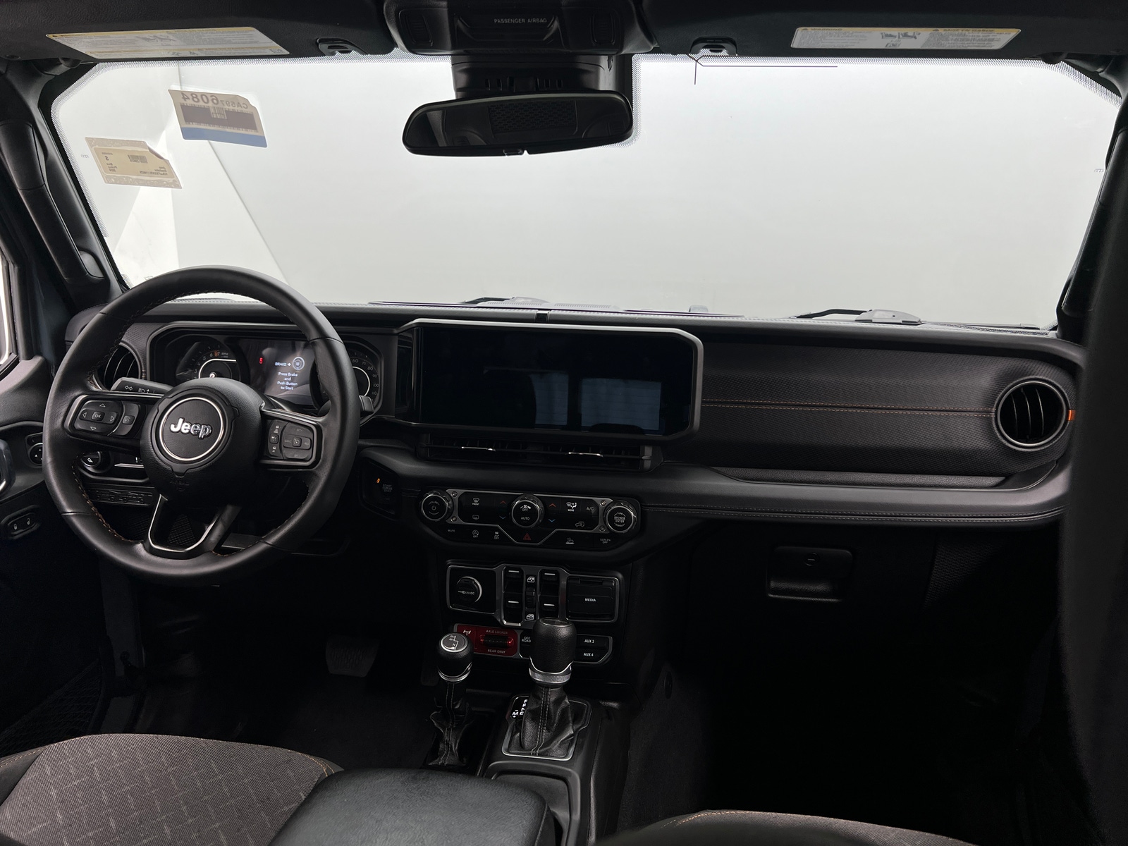 Thumbnail: 2024 Jeep Gladiator - 3