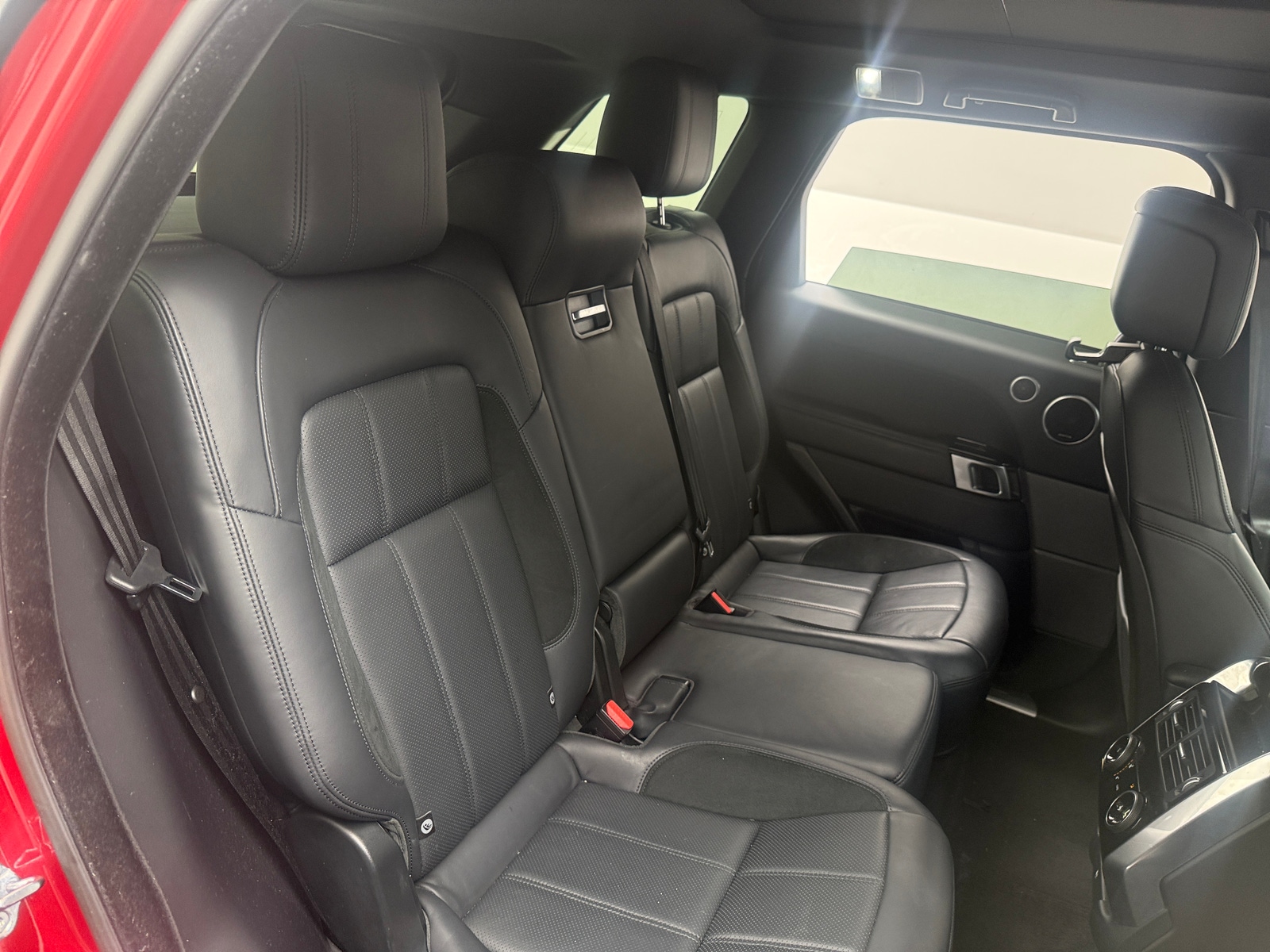 Thumbnail: 2020 Land Rover Range Rover Sport - 5