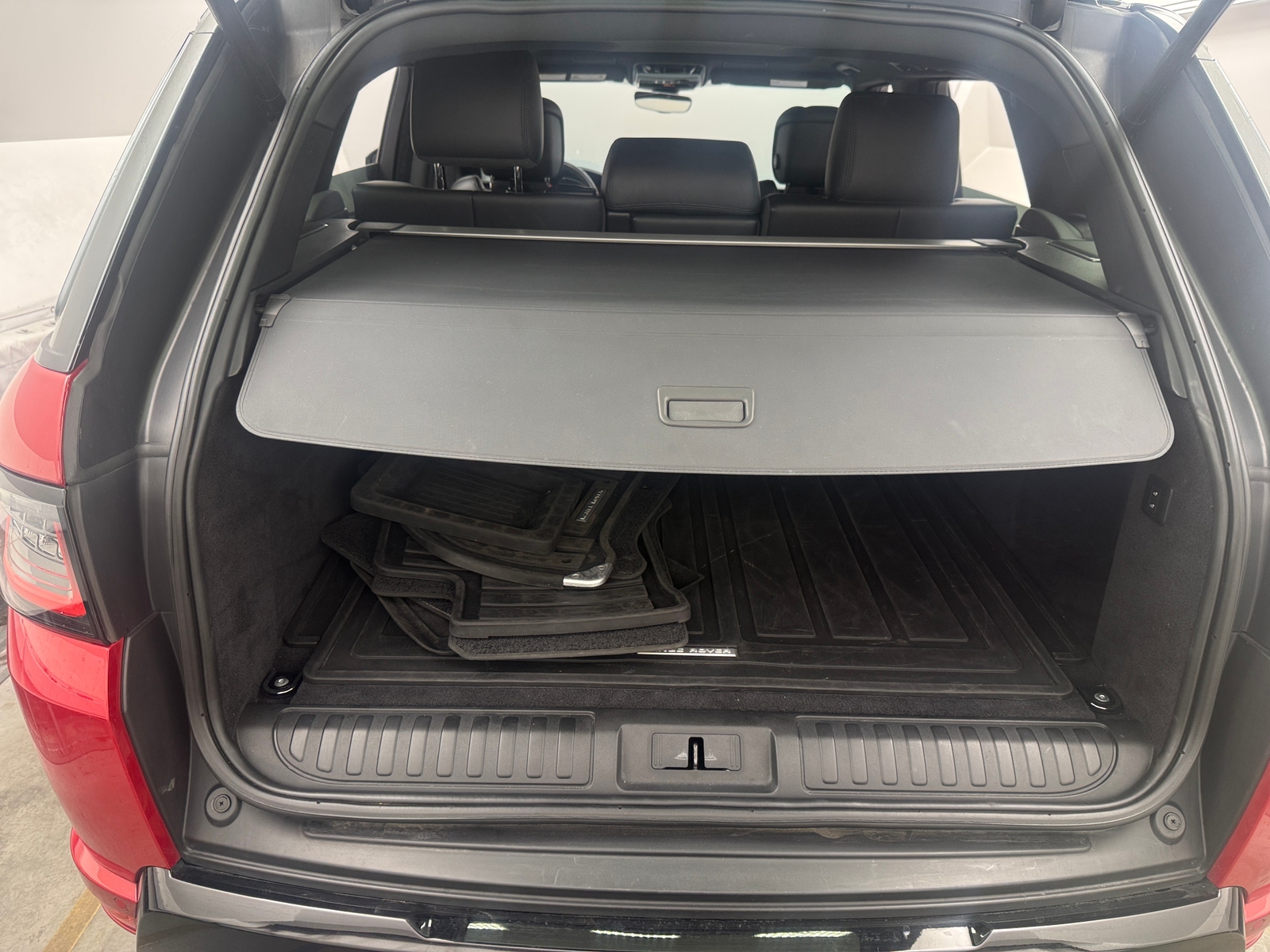Thumbnail: 2020 Land Rover Range Rover Sport - 6
