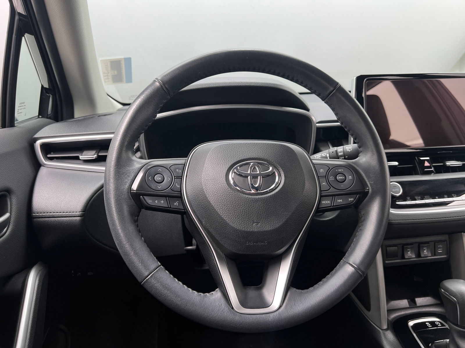 Thumbnail: 2024 Toyota Corolla Cross - 4