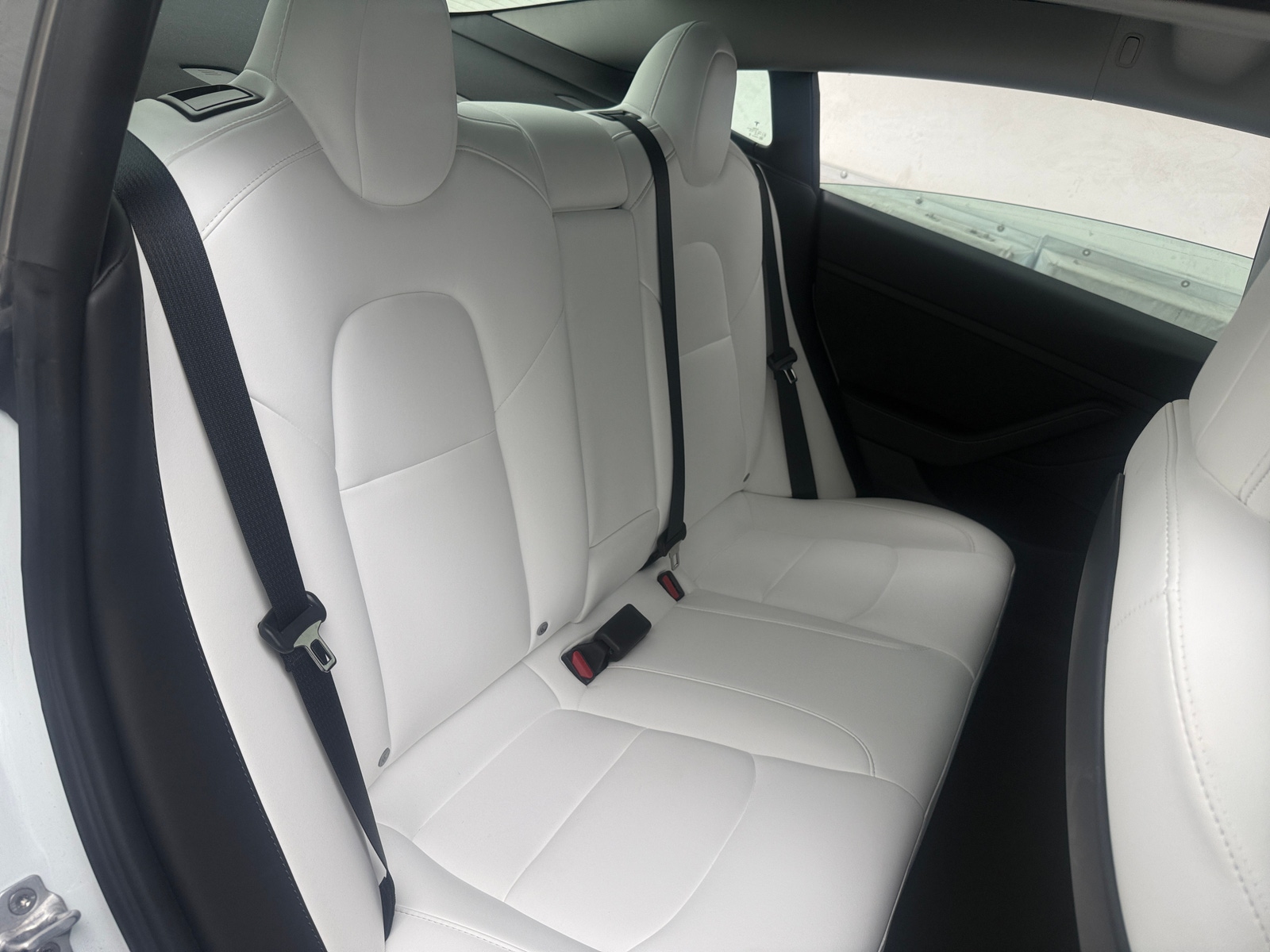 Thumbnail: 2023 Tesla Model 3 - 5