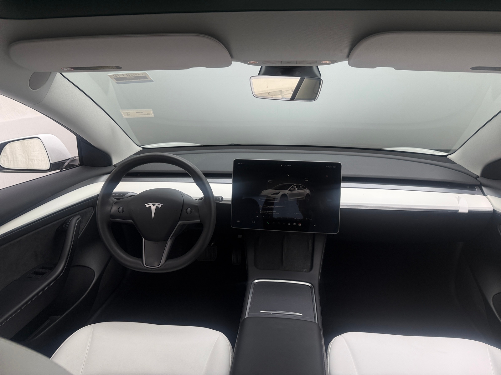 Thumbnail: 2023 Tesla Model 3 - 2