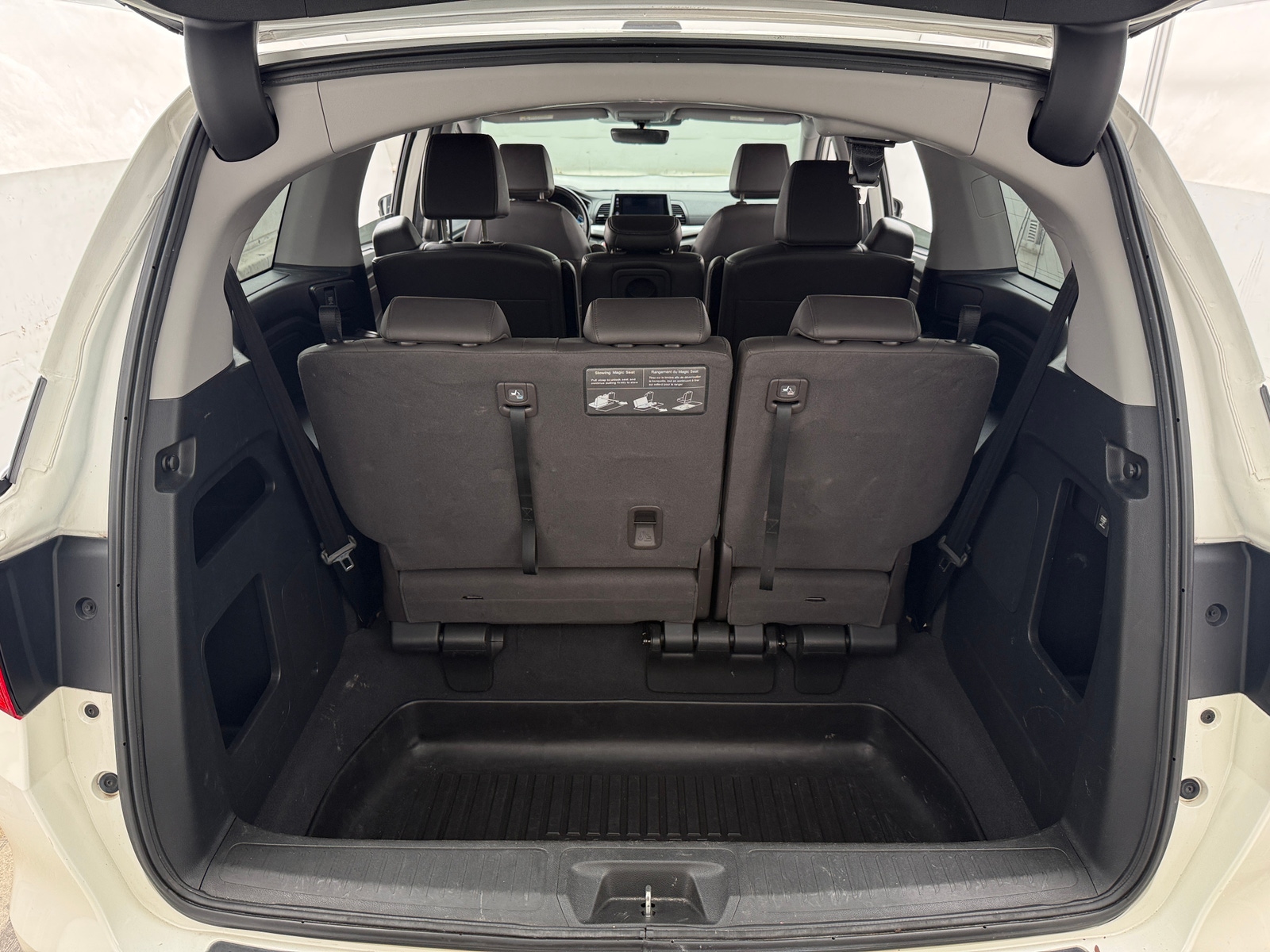 Thumbnail: 2019 Honda Odyssey - 6