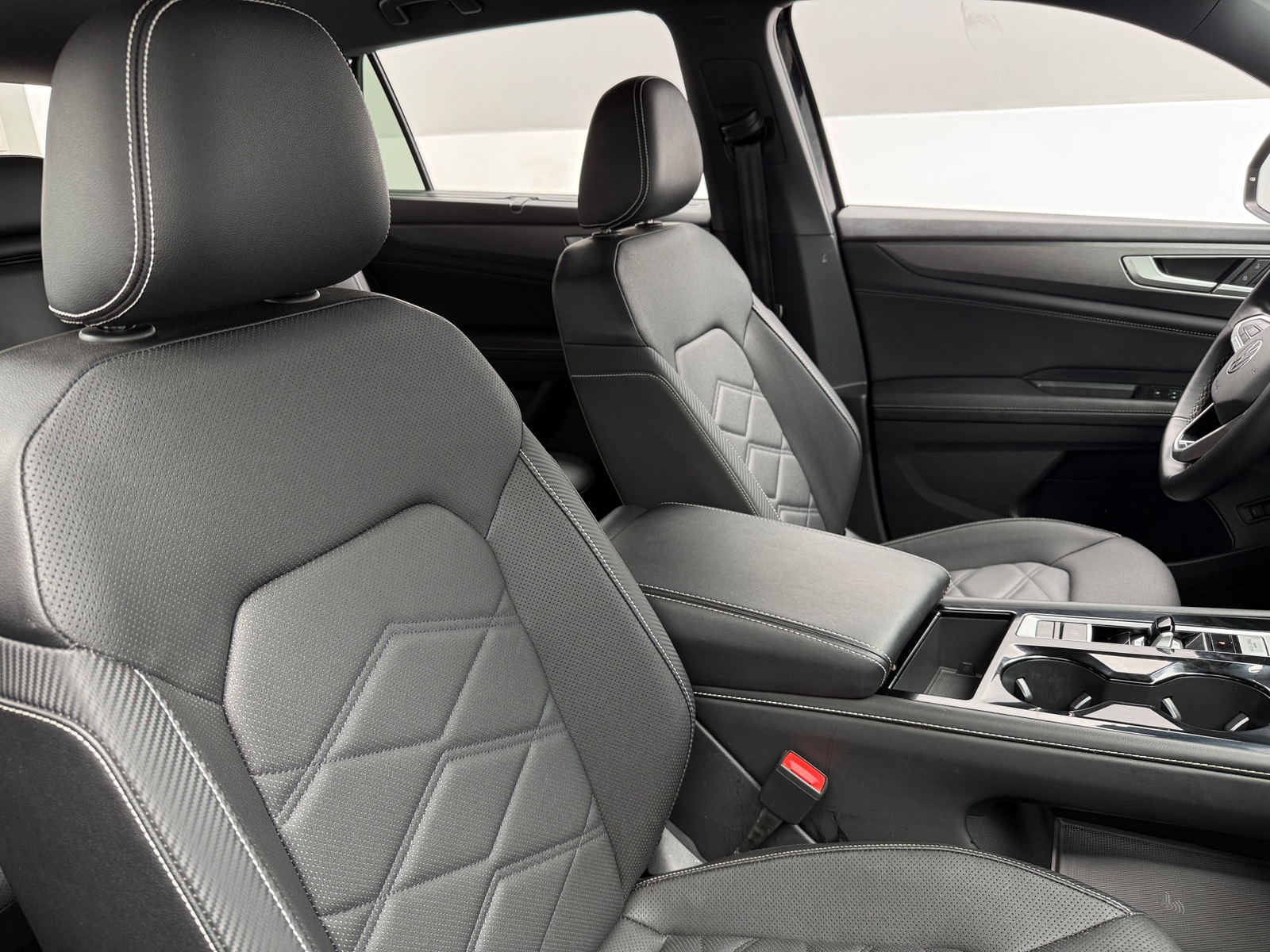 Thumbnail: 2026 Volkswagen Atlas - 2