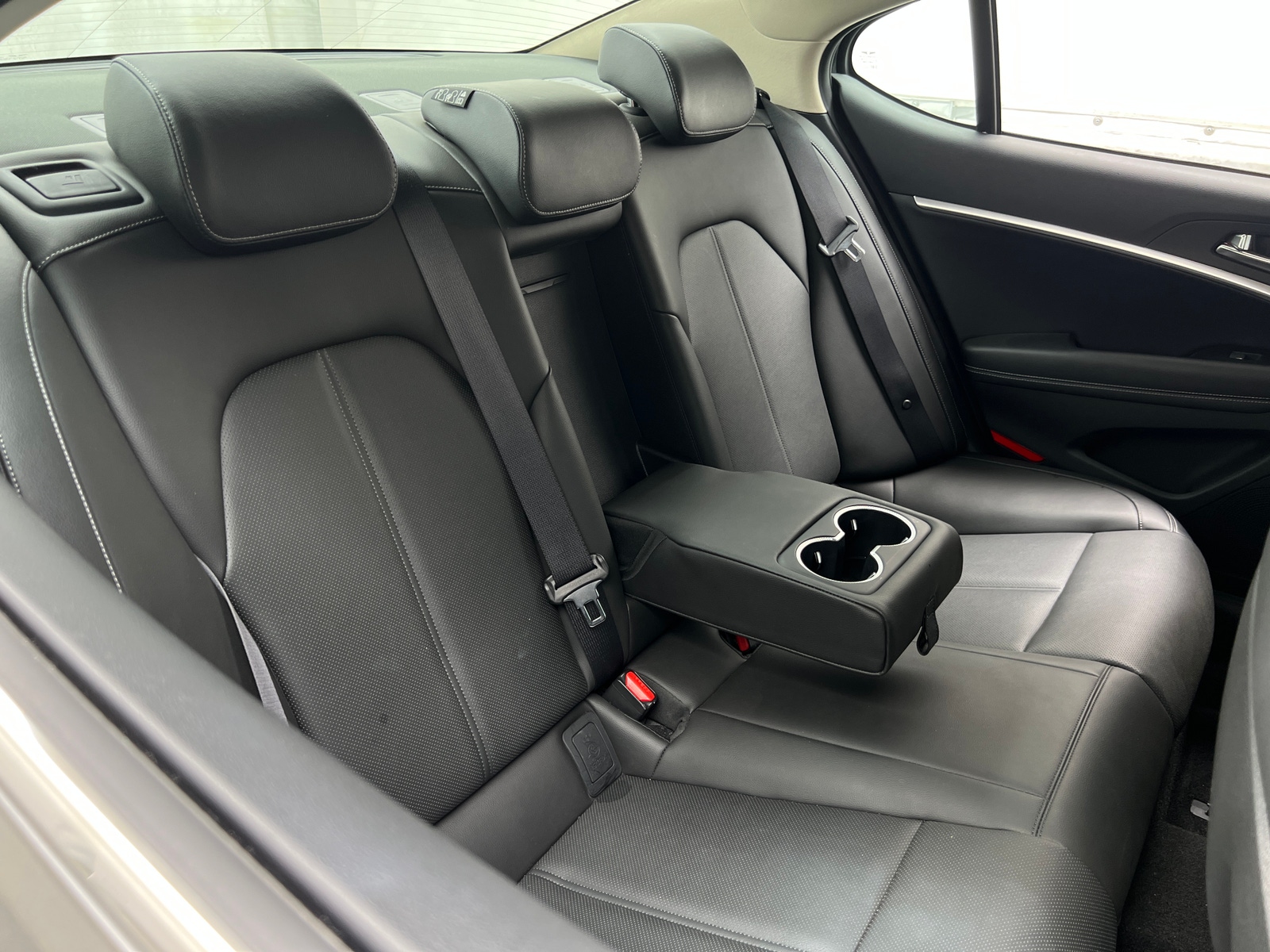 Thumbnail: 2026 Genesis G70 - 5