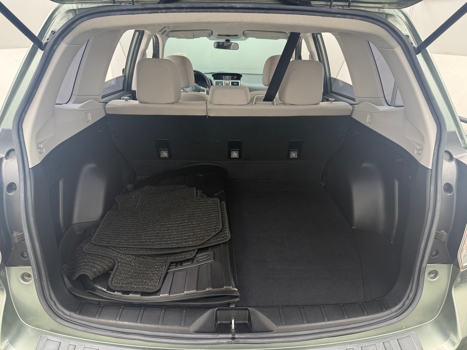 Thumbnail: 2017 Subaru Forester - 7