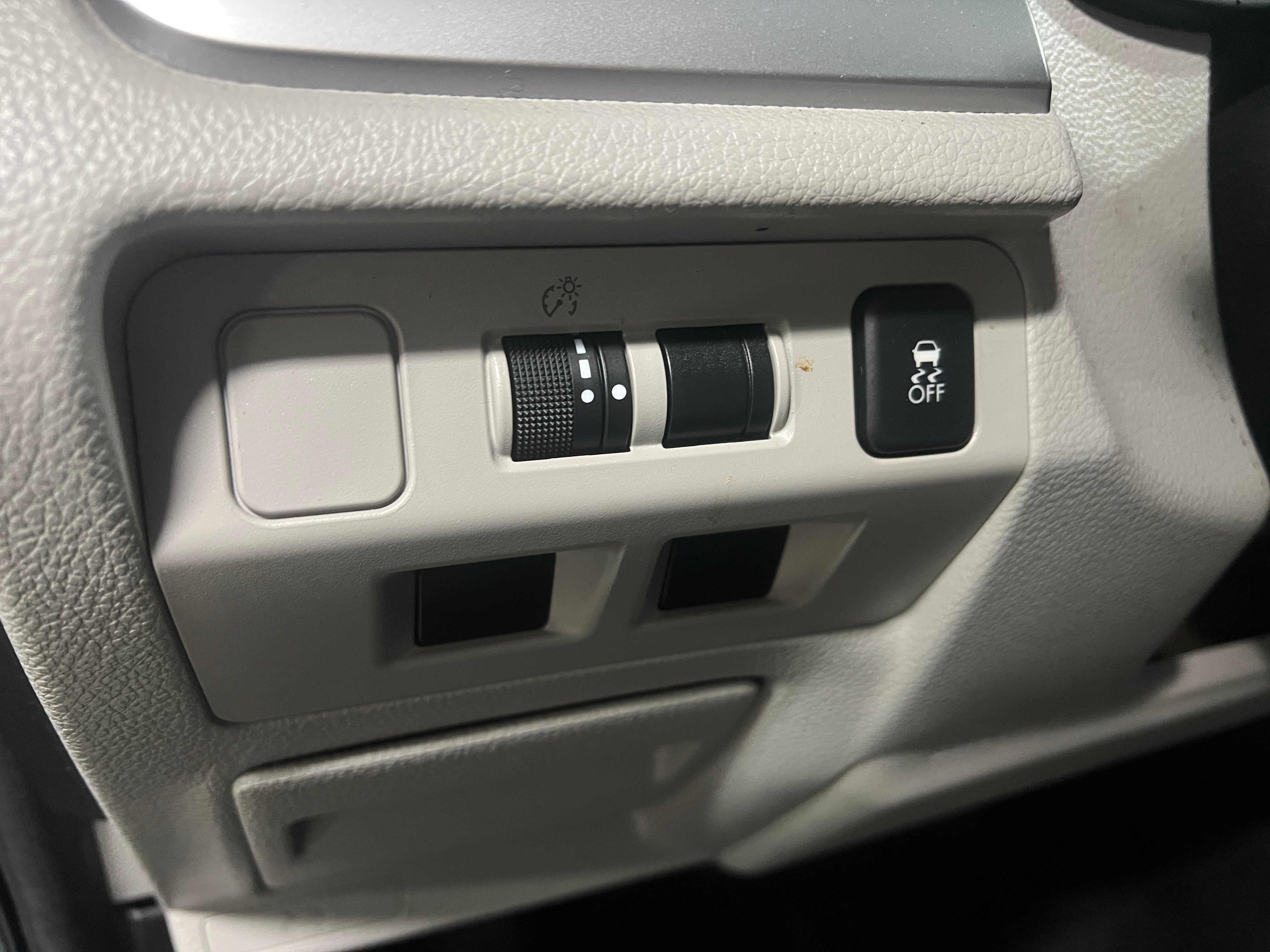 2017 Subaru Forester Base - Photo 3