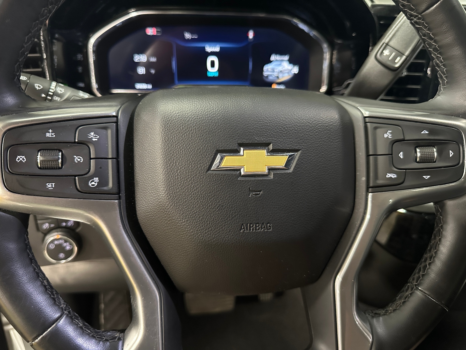 Thumbnail: 2024 Chevrolet Silverado 1500 - 5