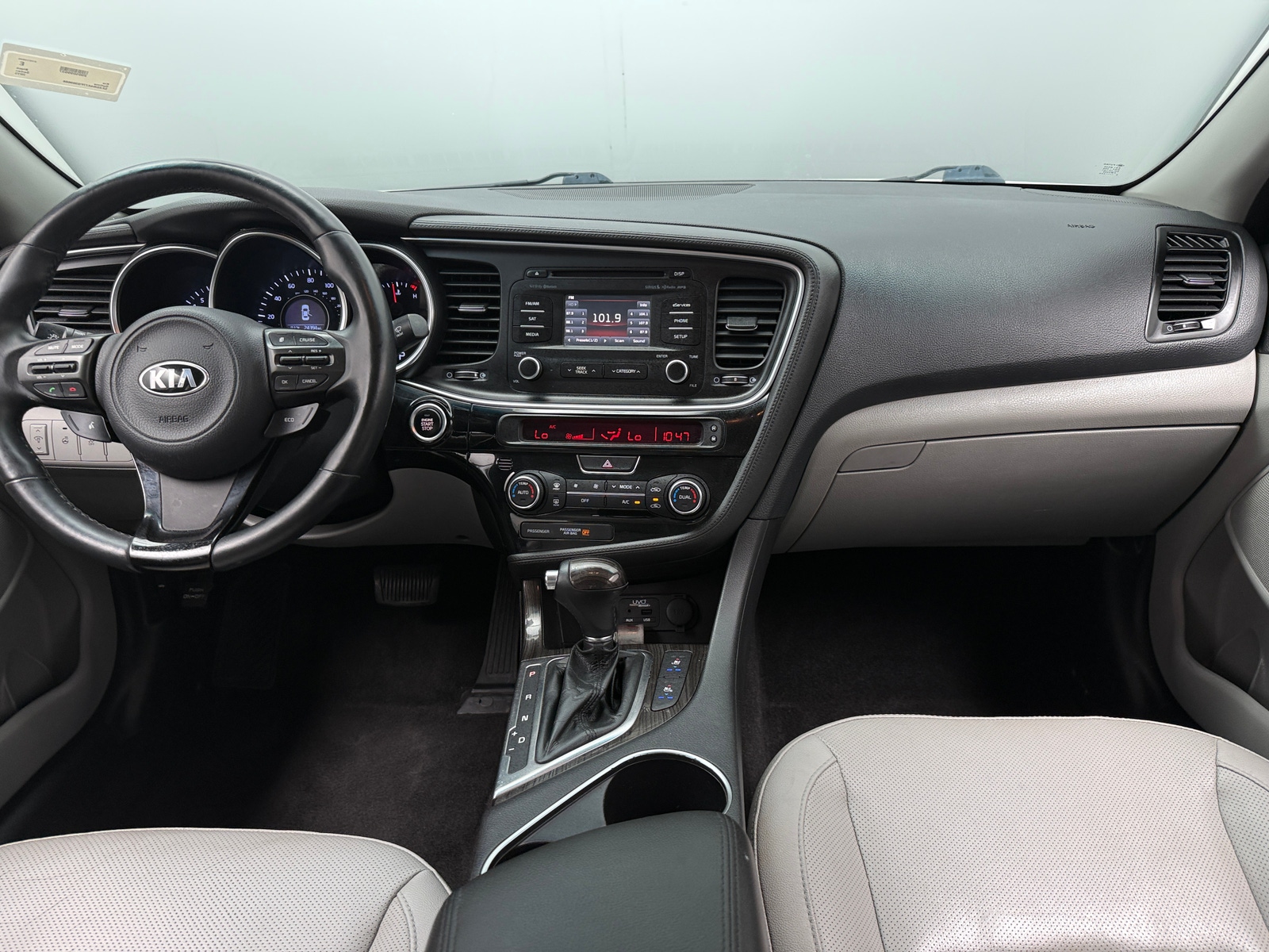 Thumbnail: 2015 Kia Optima - 2