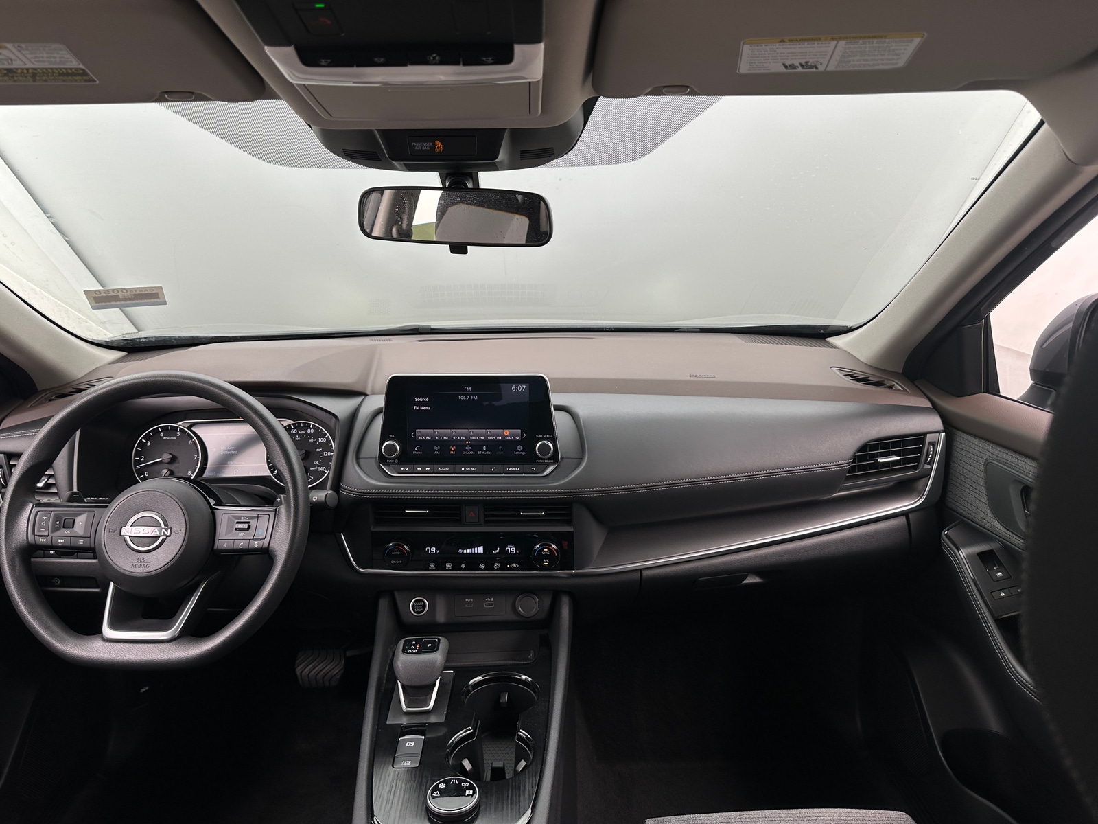 Thumbnail: 2023 Nissan Rogue - 3