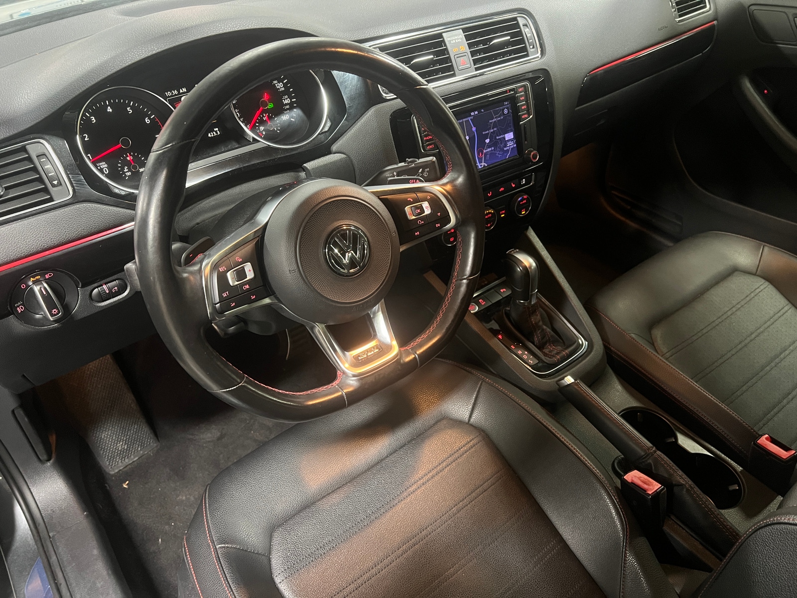 Thumbnail: 2017 Volkswagen Jetta - 4