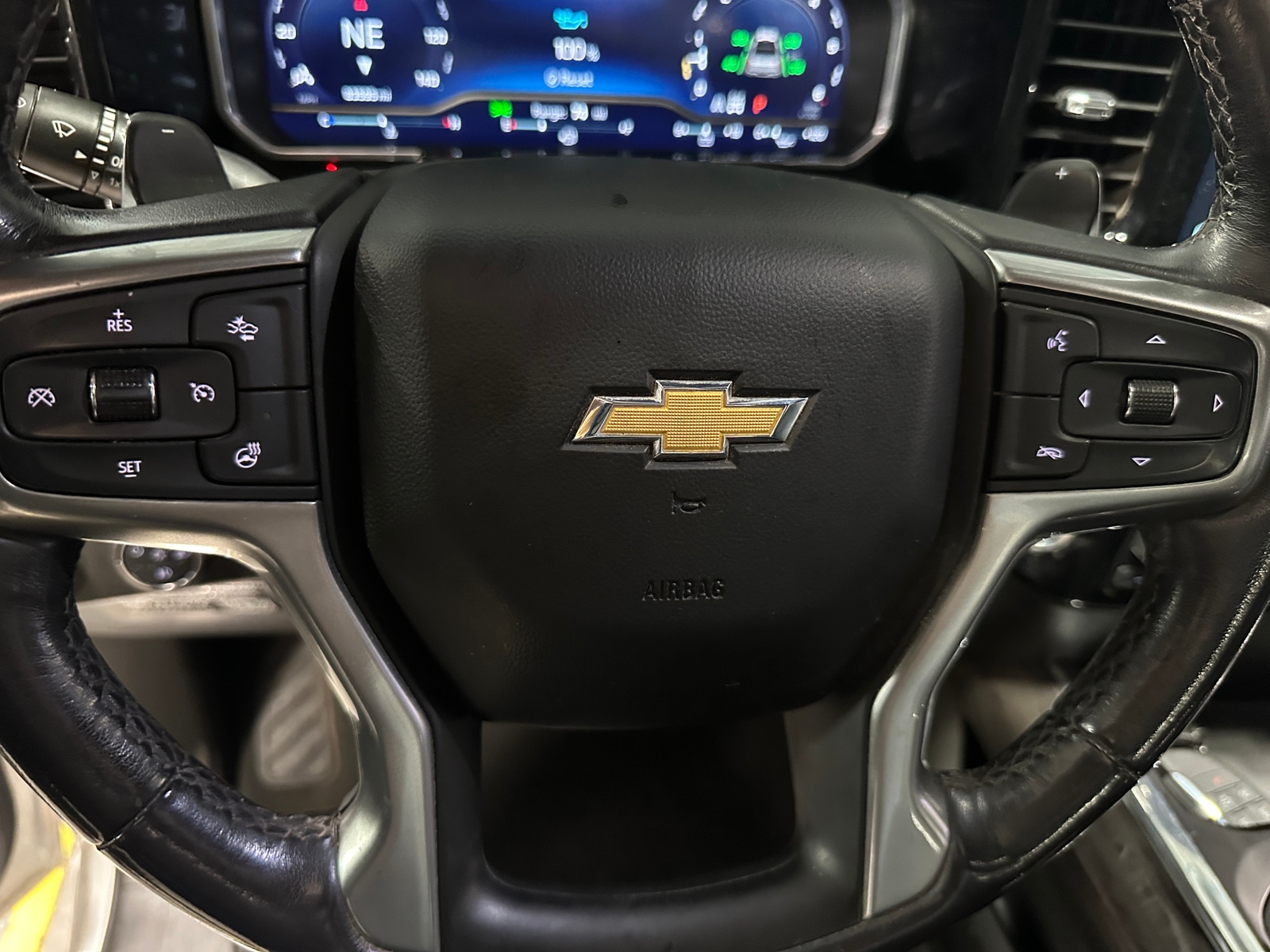 Thumbnail: 2022 Chevrolet Silverado 1500 - 4