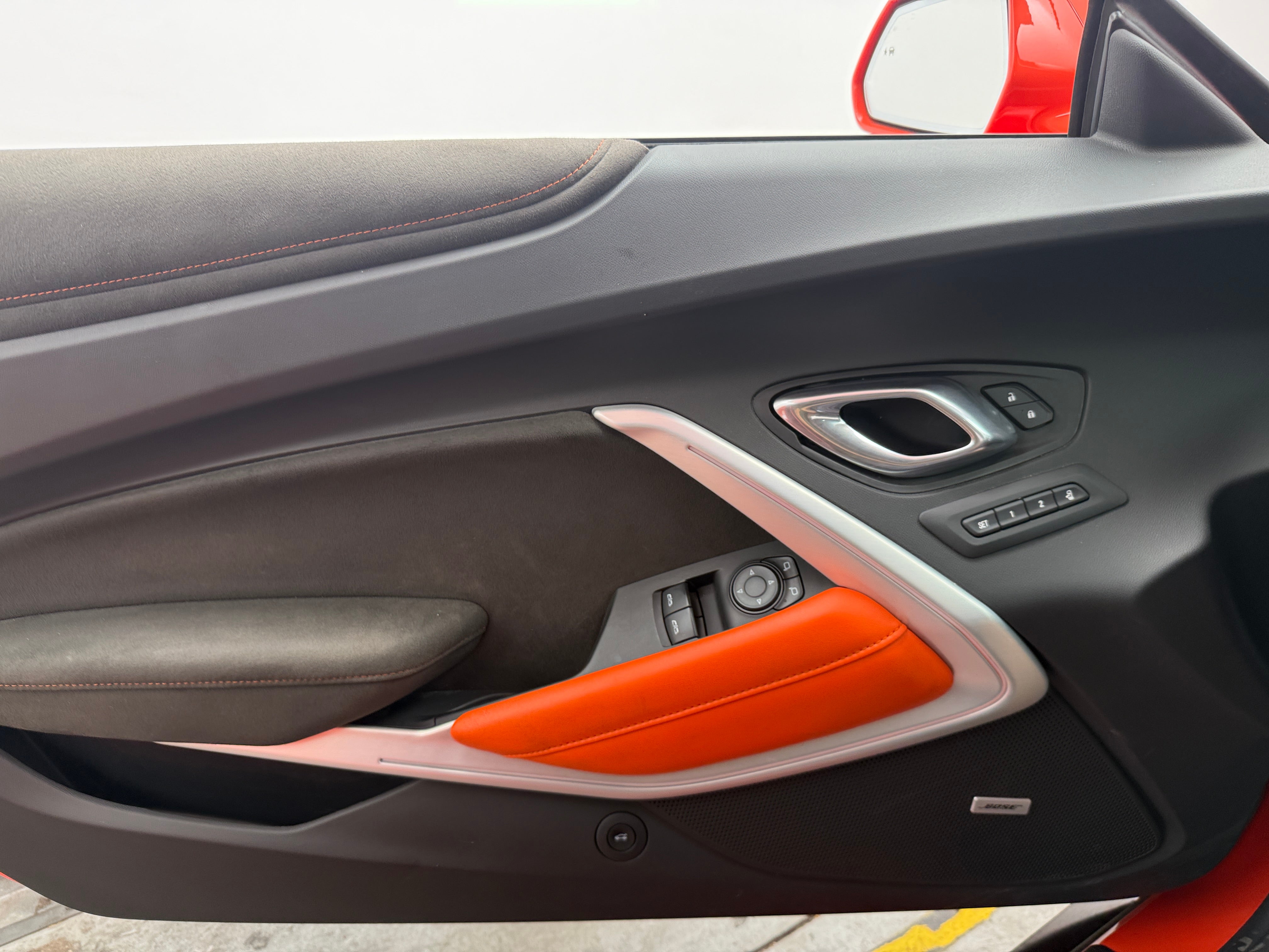 2018 Chevrolet Camaro 2SS - Photo 6