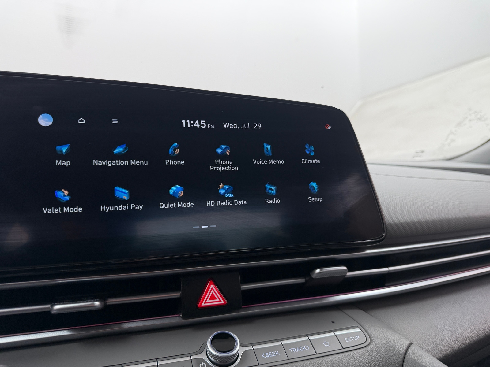 Thumbnail: 2025 Hyundai Elantra - 4
