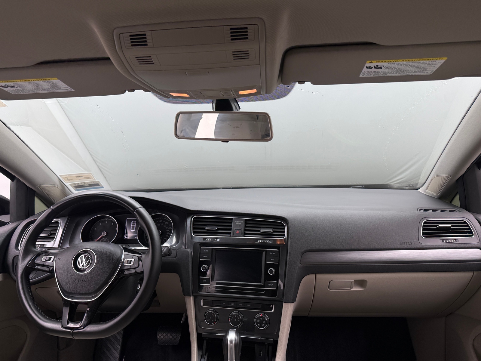 Thumbnail: 2019 Volkswagen Golf - 3