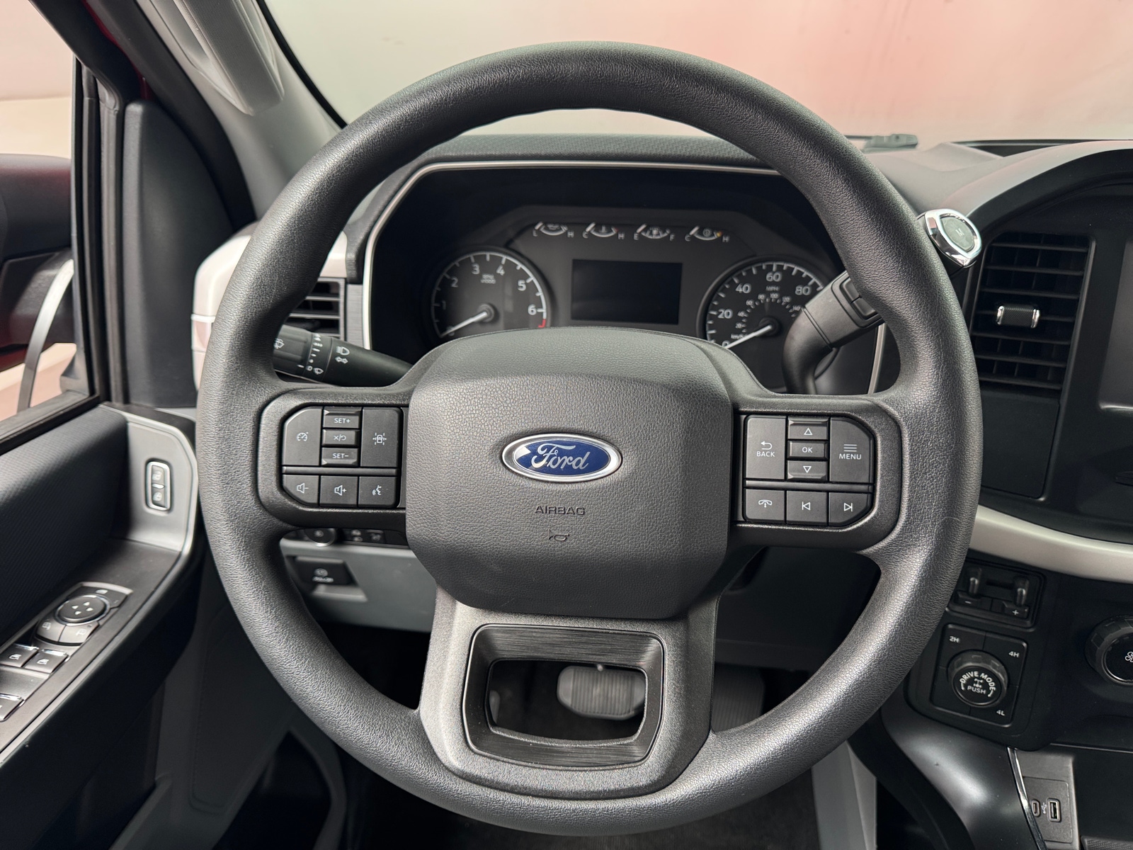 Thumbnail: 2022 Ford Econoline - 5