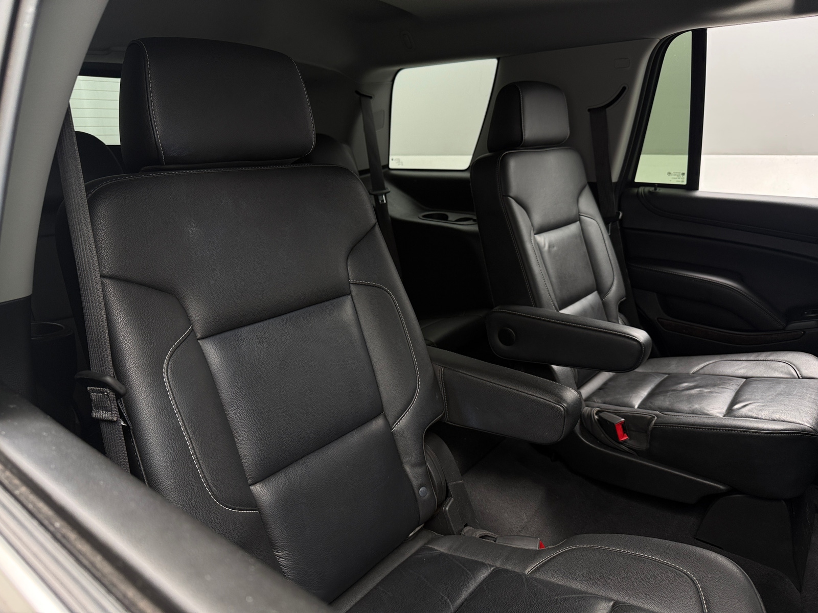 Thumbnail: 2019 Chevrolet Tahoe - 5