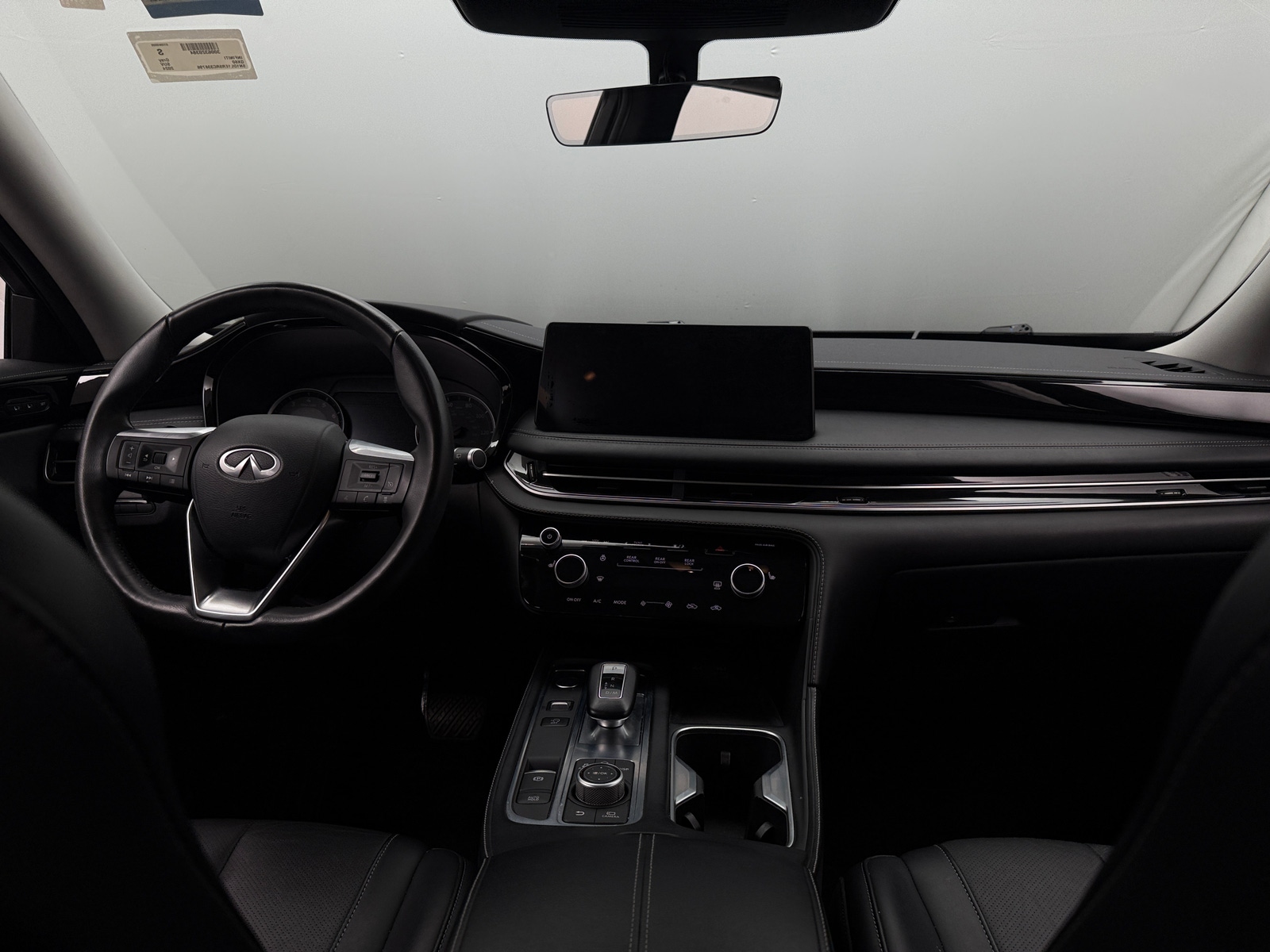 Thumbnail: 2024 INFINITI QX60 - 2