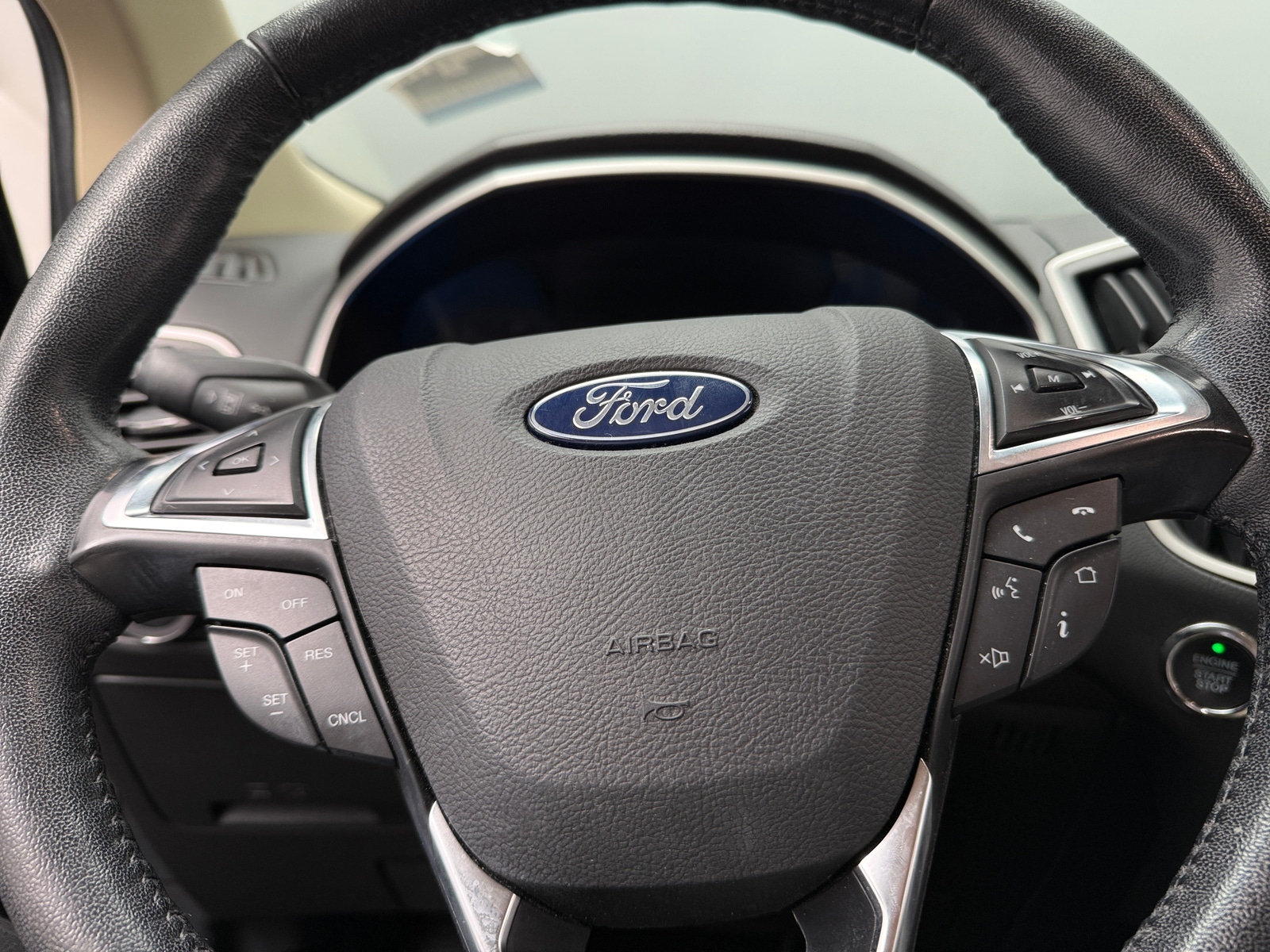 Thumbnail: 2019 Ford Edge - 5