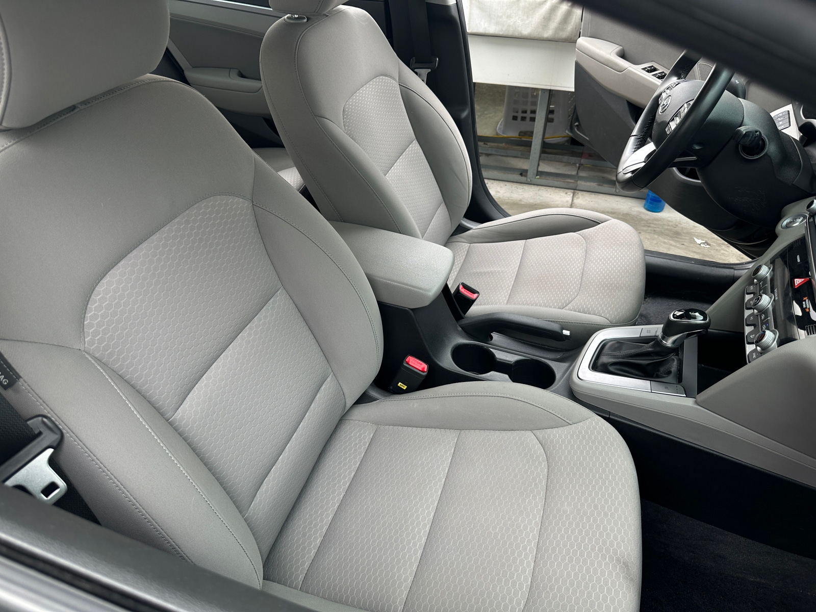 Thumbnail: 2019 Hyundai Elantra - 2