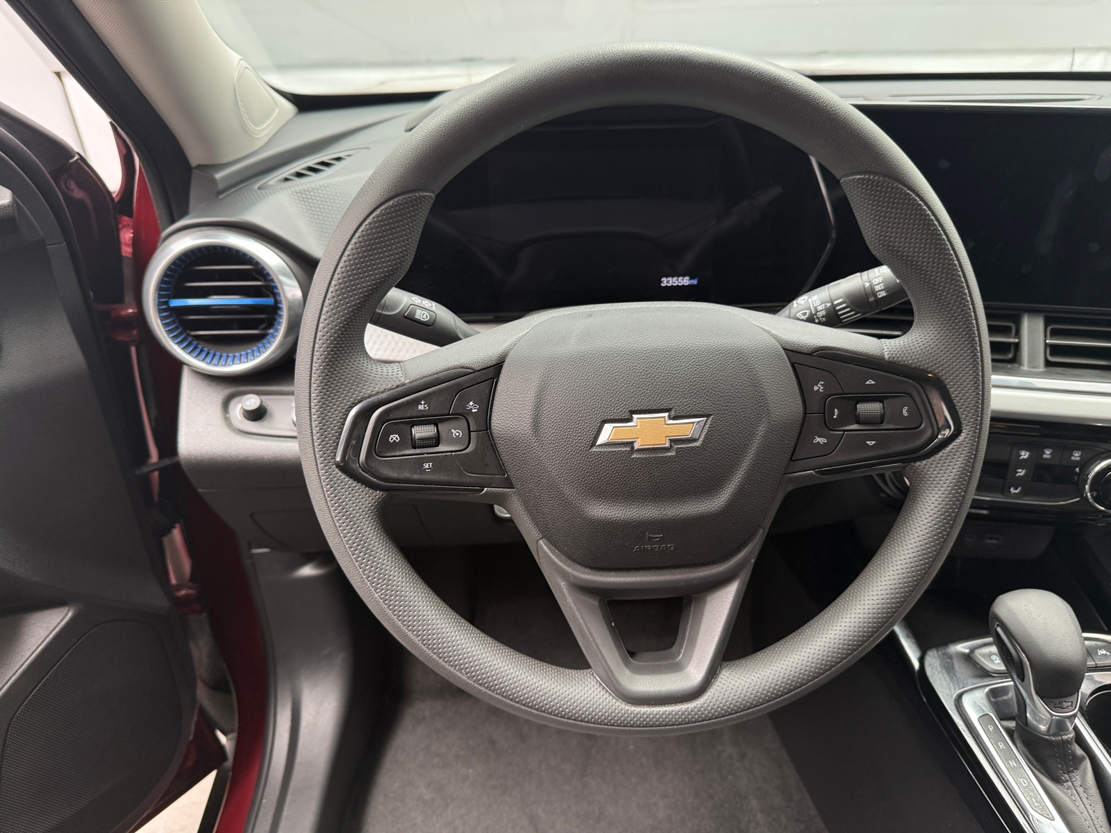 Thumbnail: 2025 Chevrolet Trax - 4