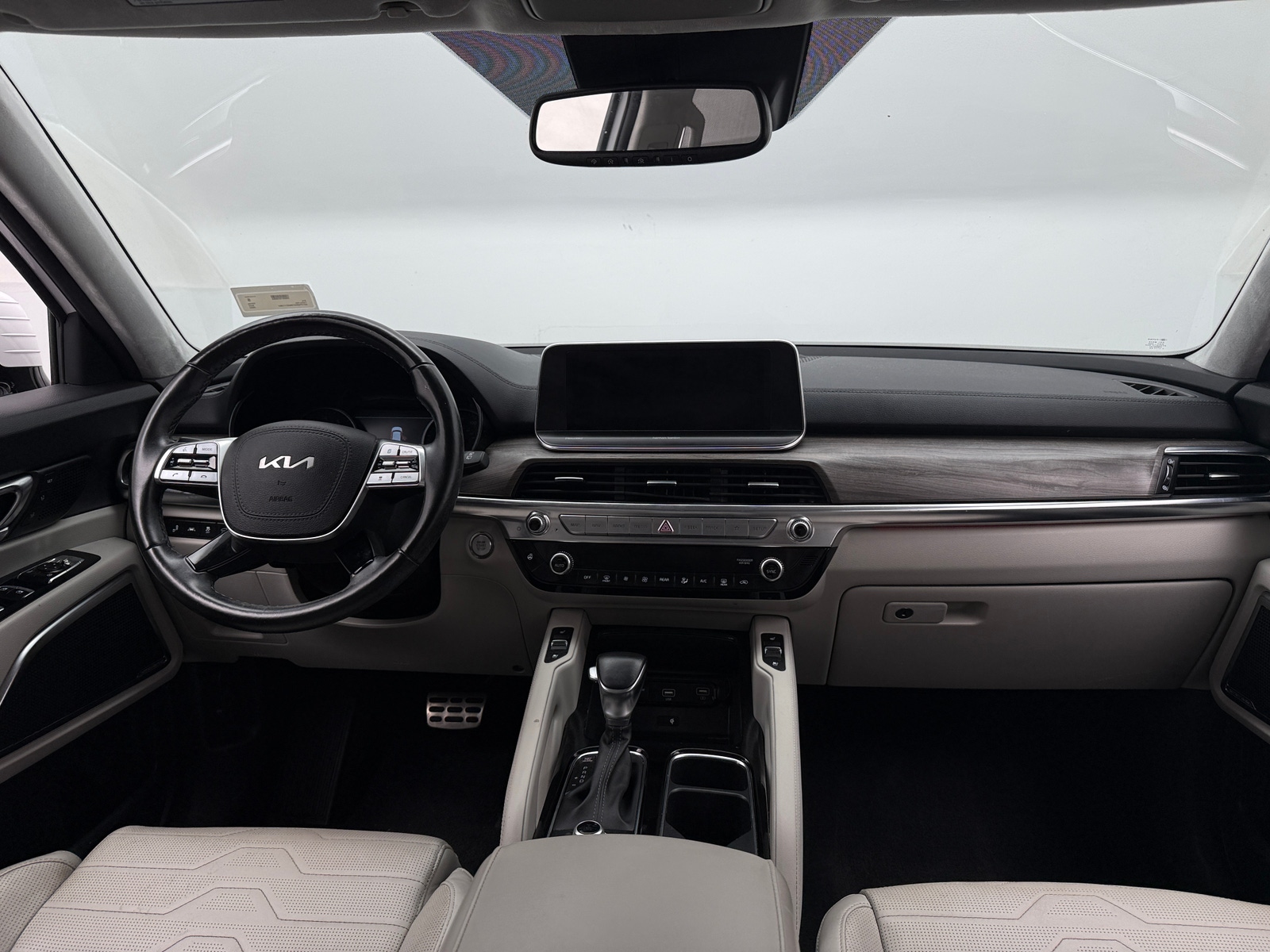 Thumbnail: 2022 Kia Telluride - 2
