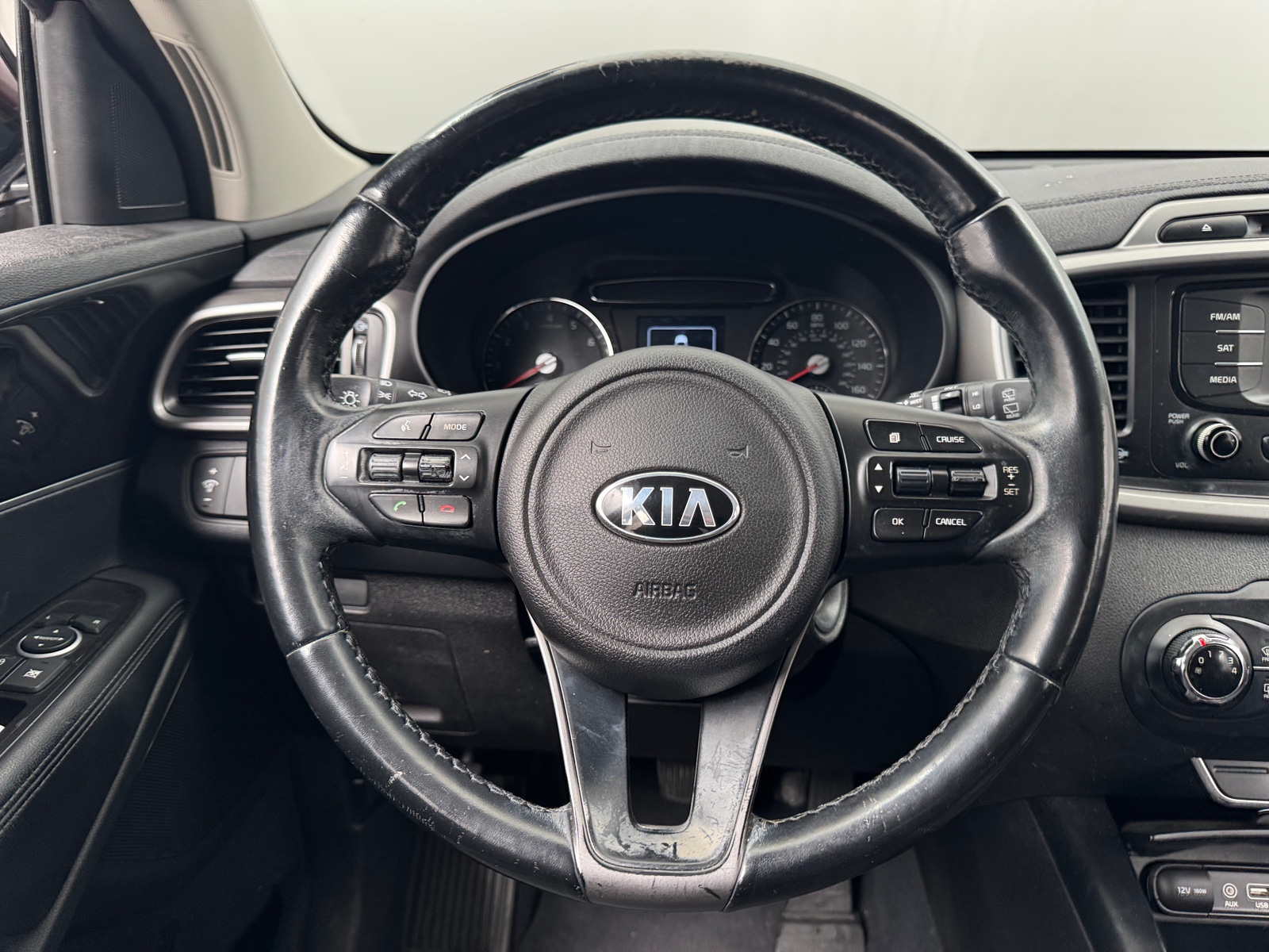 Thumbnail: 2016 Kia Sorento - 5