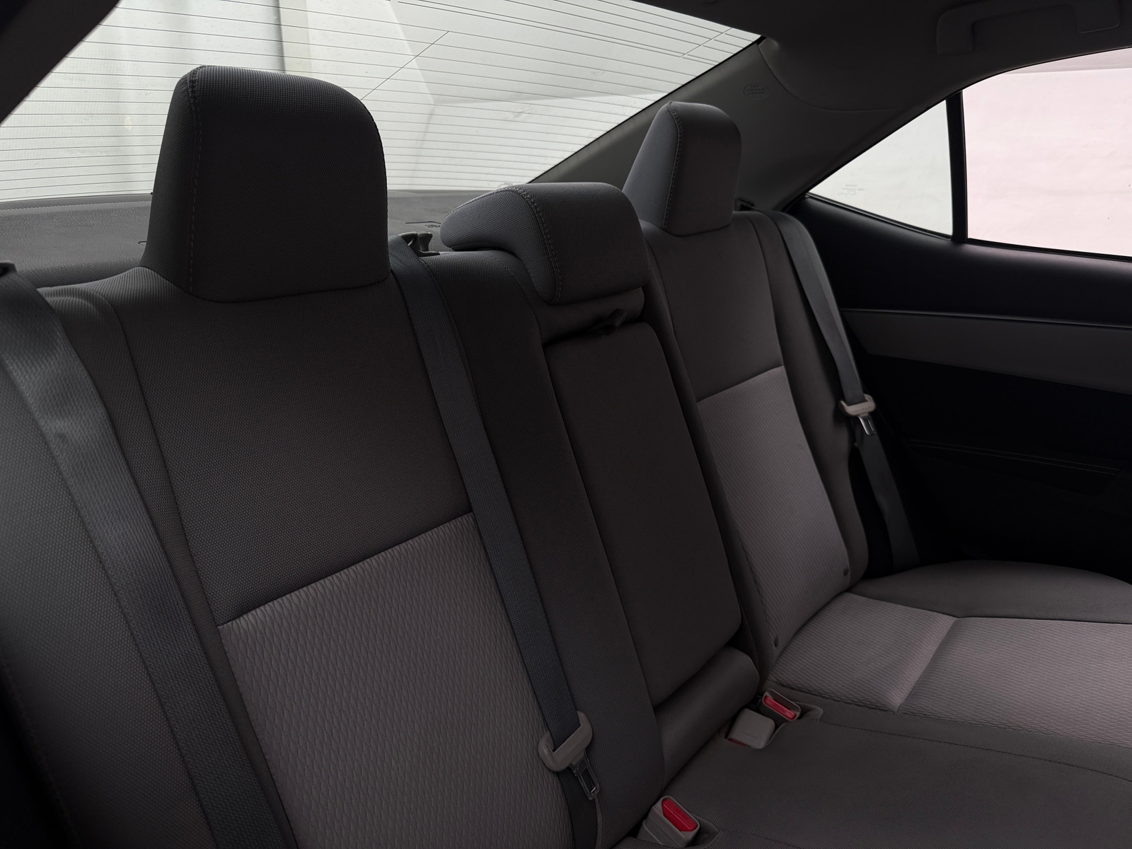 Thumbnail: 2015 Toyota Corolla - 6