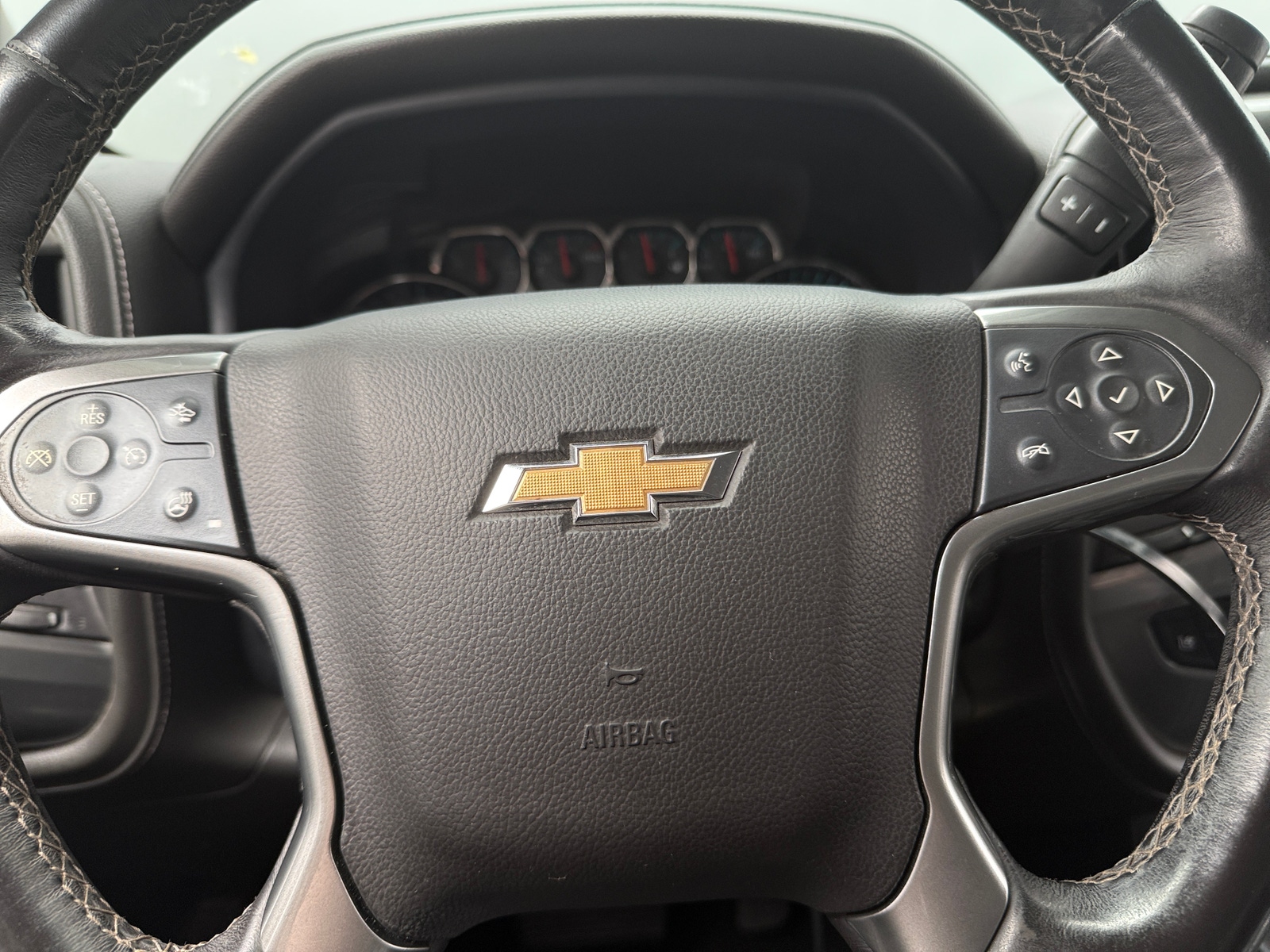 Thumbnail: 2016 Chevrolet Silverado 1500 - 4