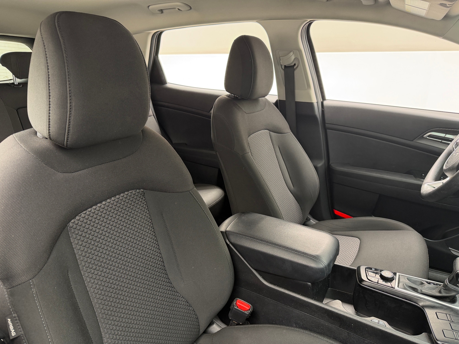 Thumbnail: 2023 Kia Sportage - 2
