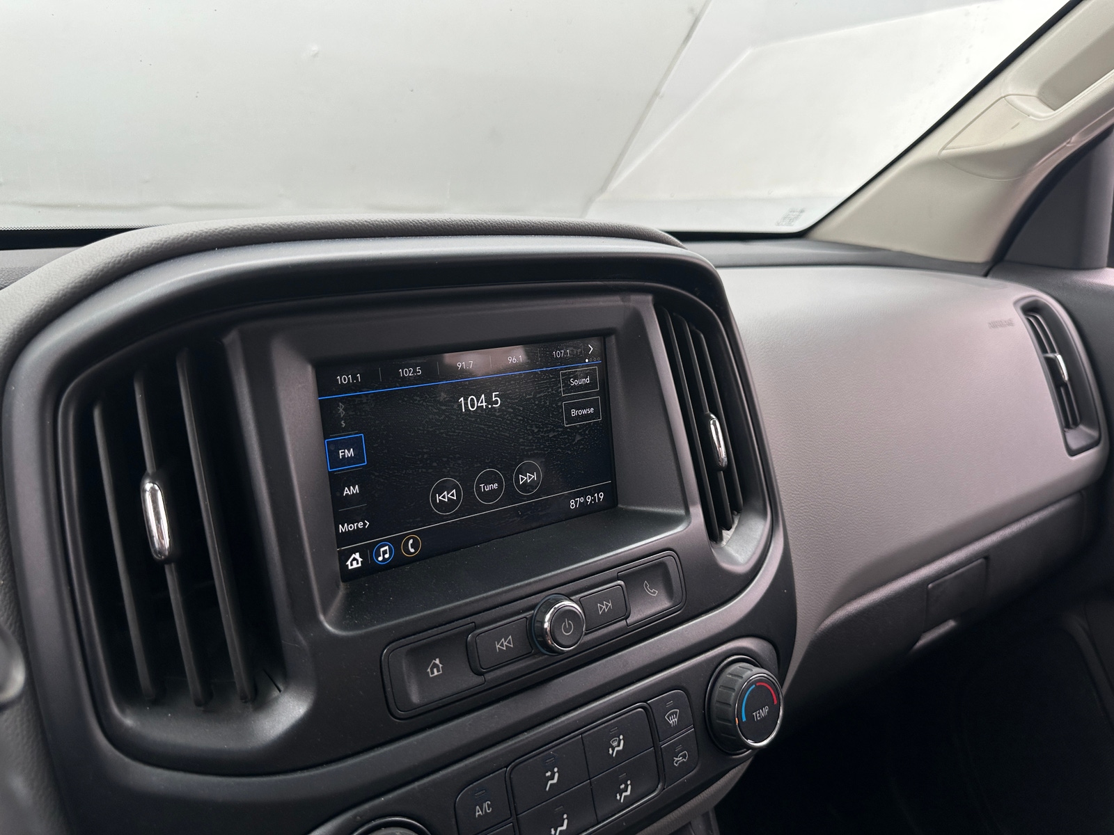 Thumbnail: 2019 Chevrolet Colorado - 4