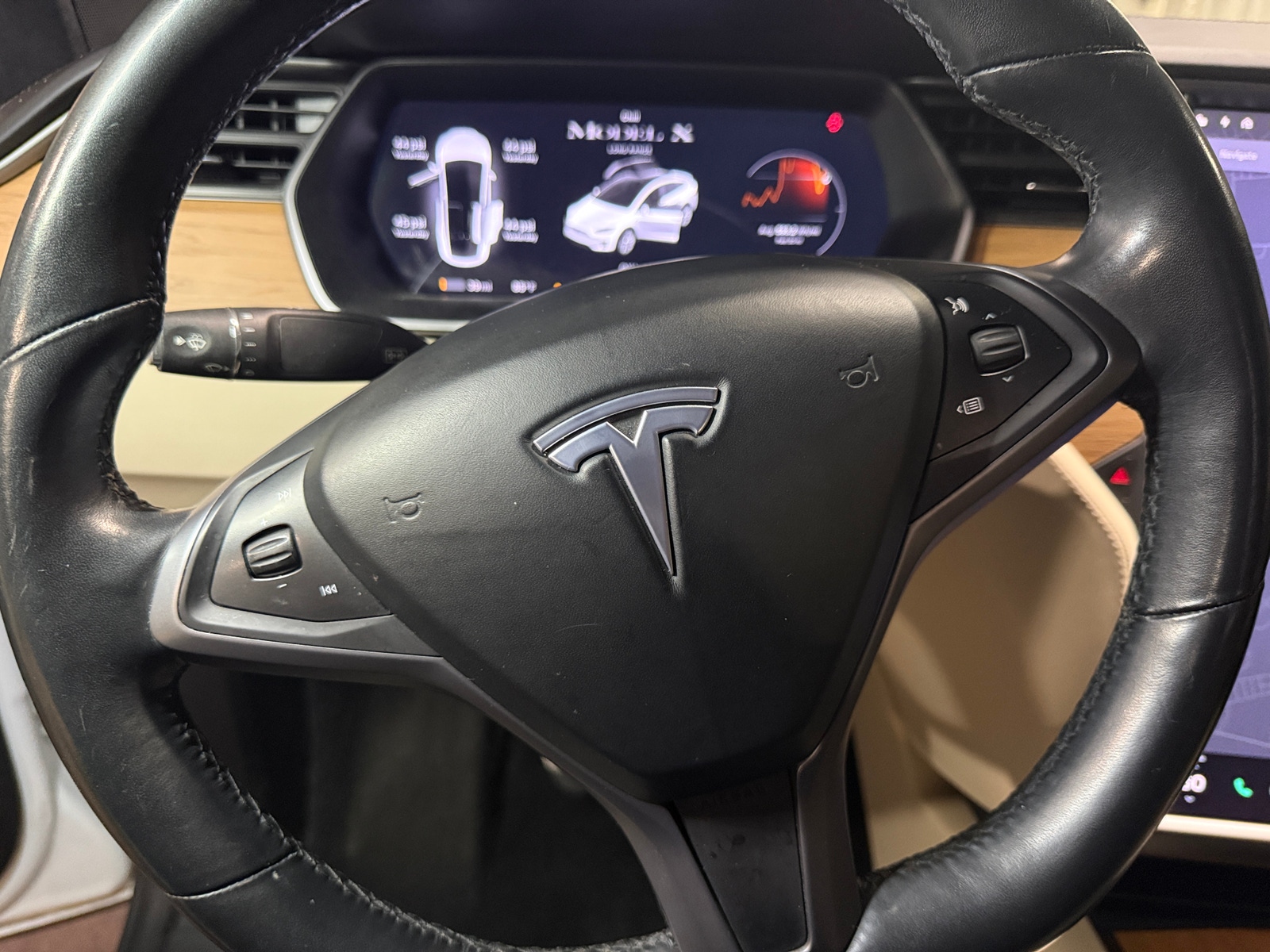 Thumbnail: 2020 Tesla Model X - 4