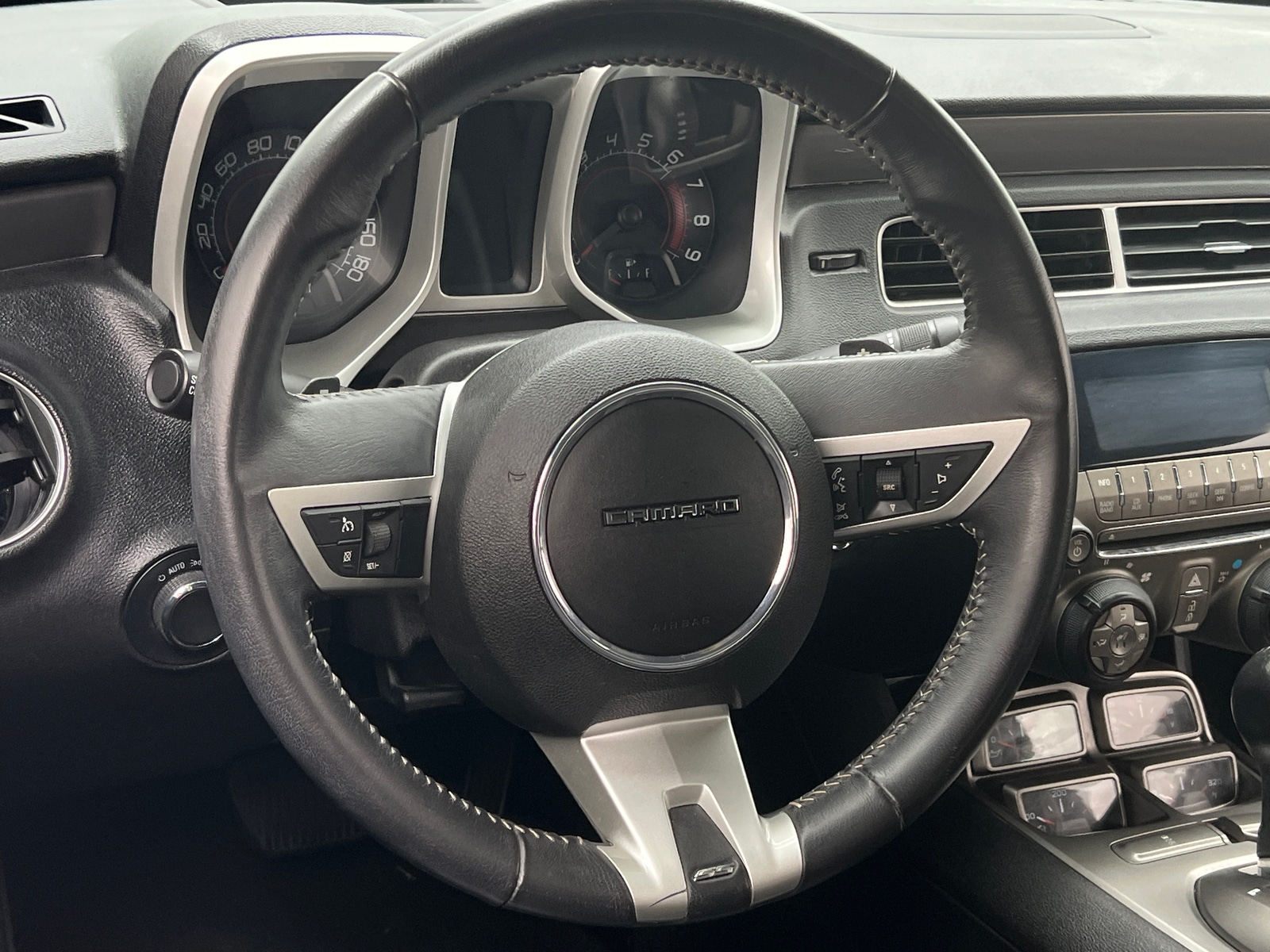 Thumbnail: 2011 Chevrolet Camaro - 3