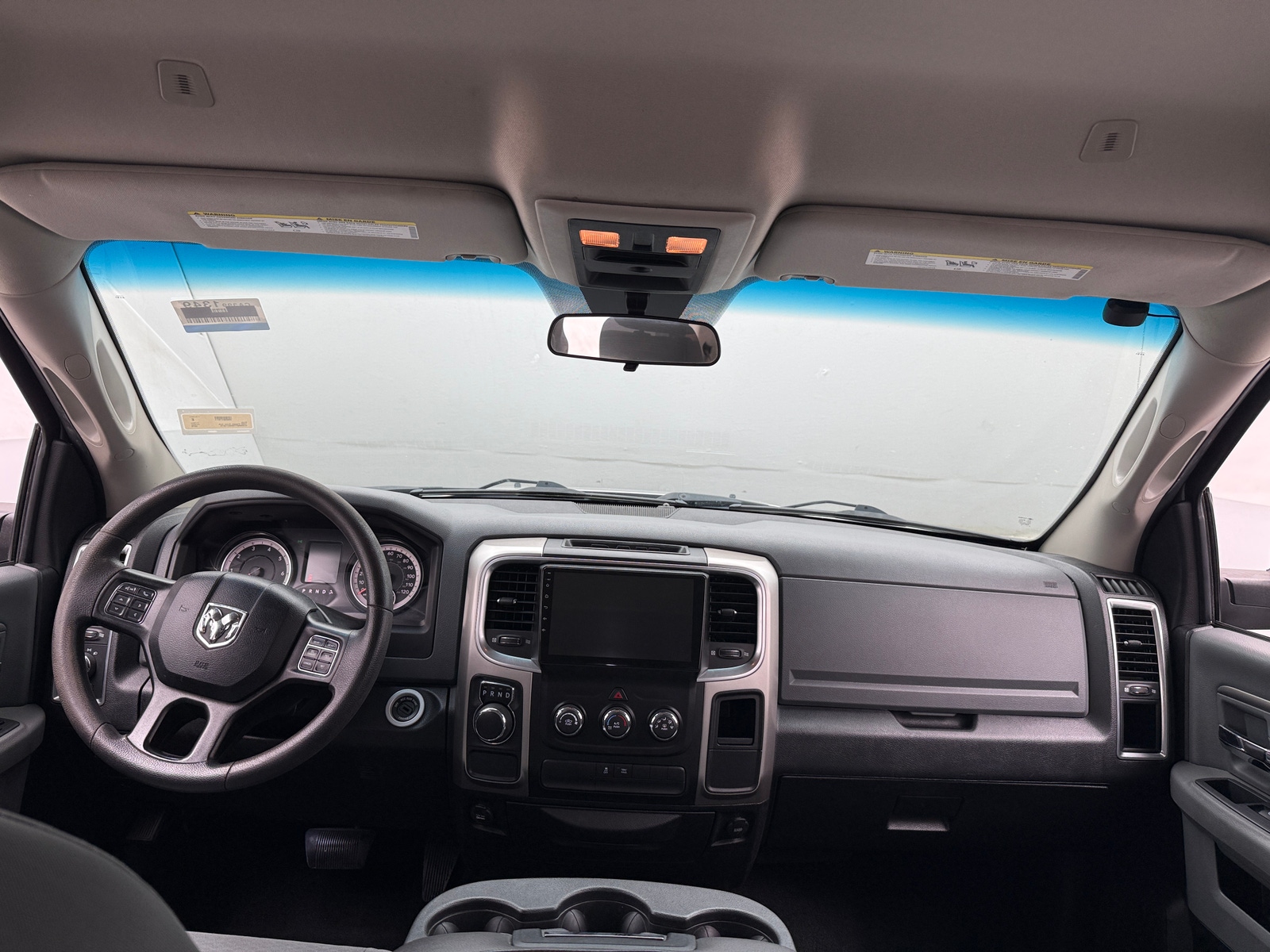 Thumbnail: 2019 RAM 1500 Classic - 3