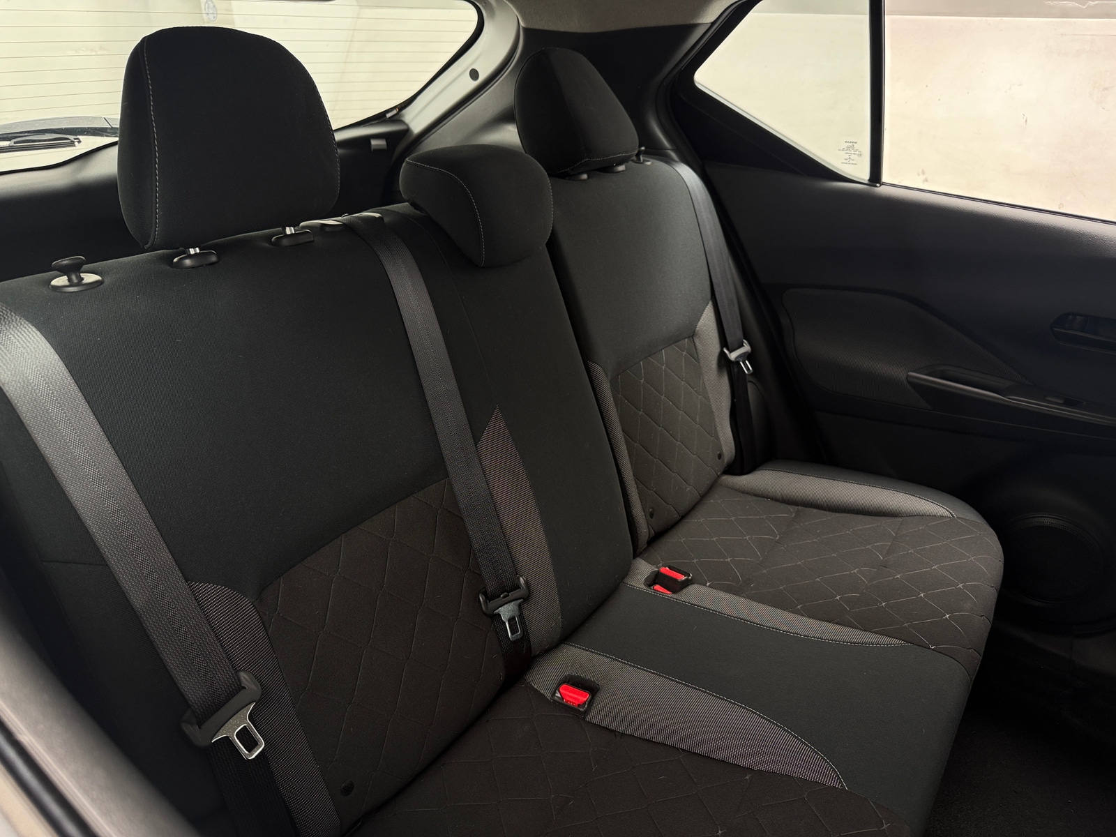 Thumbnail: 2019 Nissan Kicks - 6